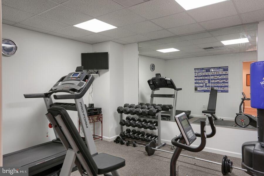 CLARENDON - Residential