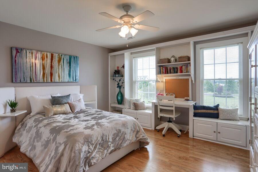 CLARENDON - Residential