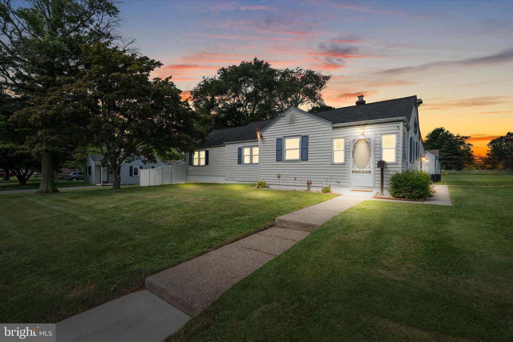 Photo of 45 Yale Avenue, NEW CASTLE, DE 19720 (MLS # DENC2106954)
