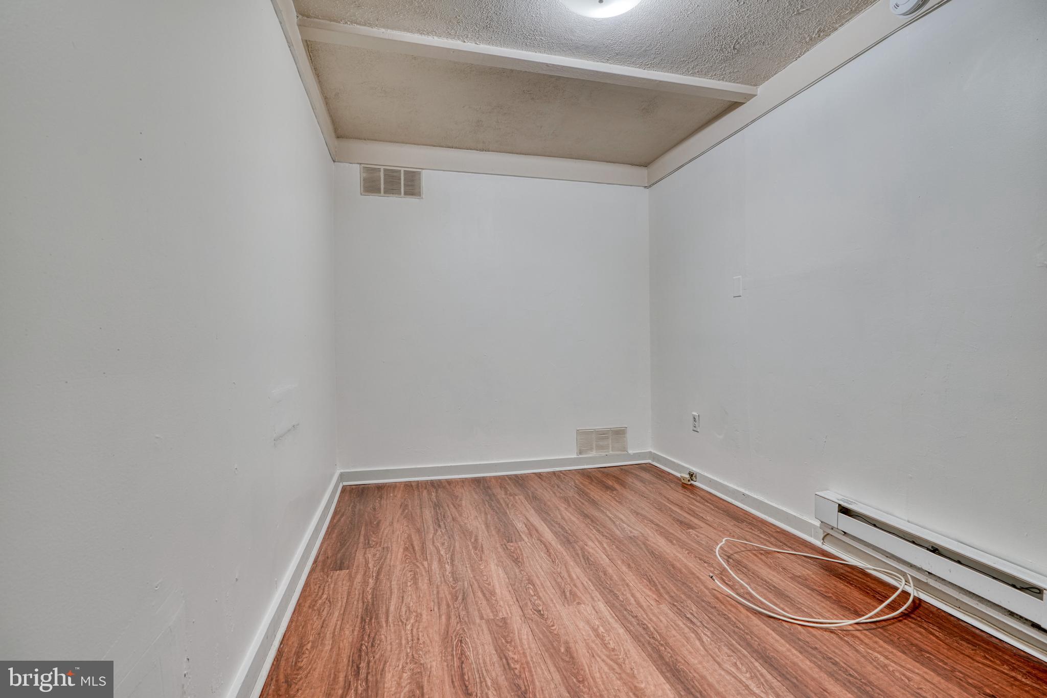 BOLTON HILL HISTORIC DISTRICT - Residential Lease