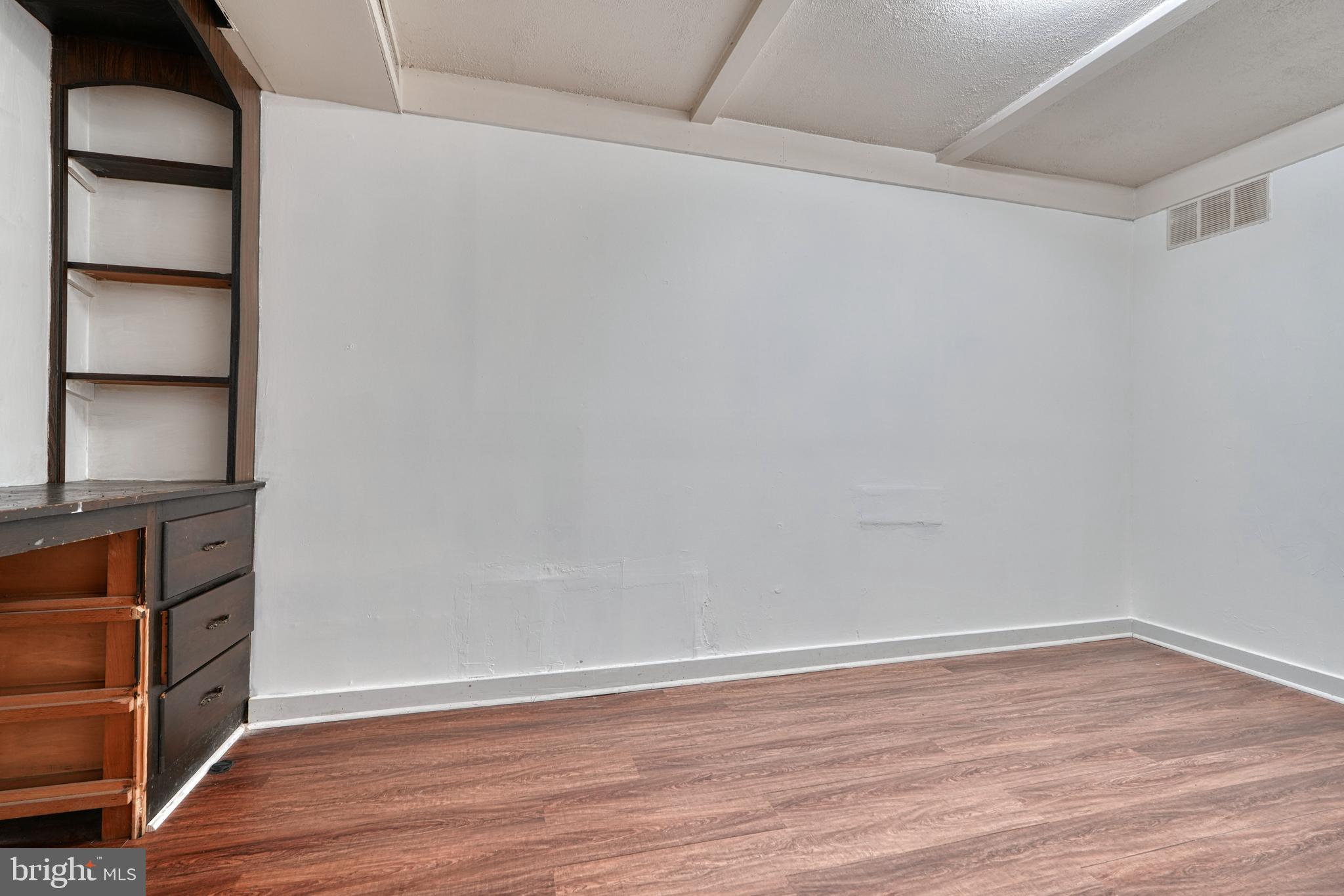 BOLTON HILL HISTORIC DISTRICT - Residential Lease