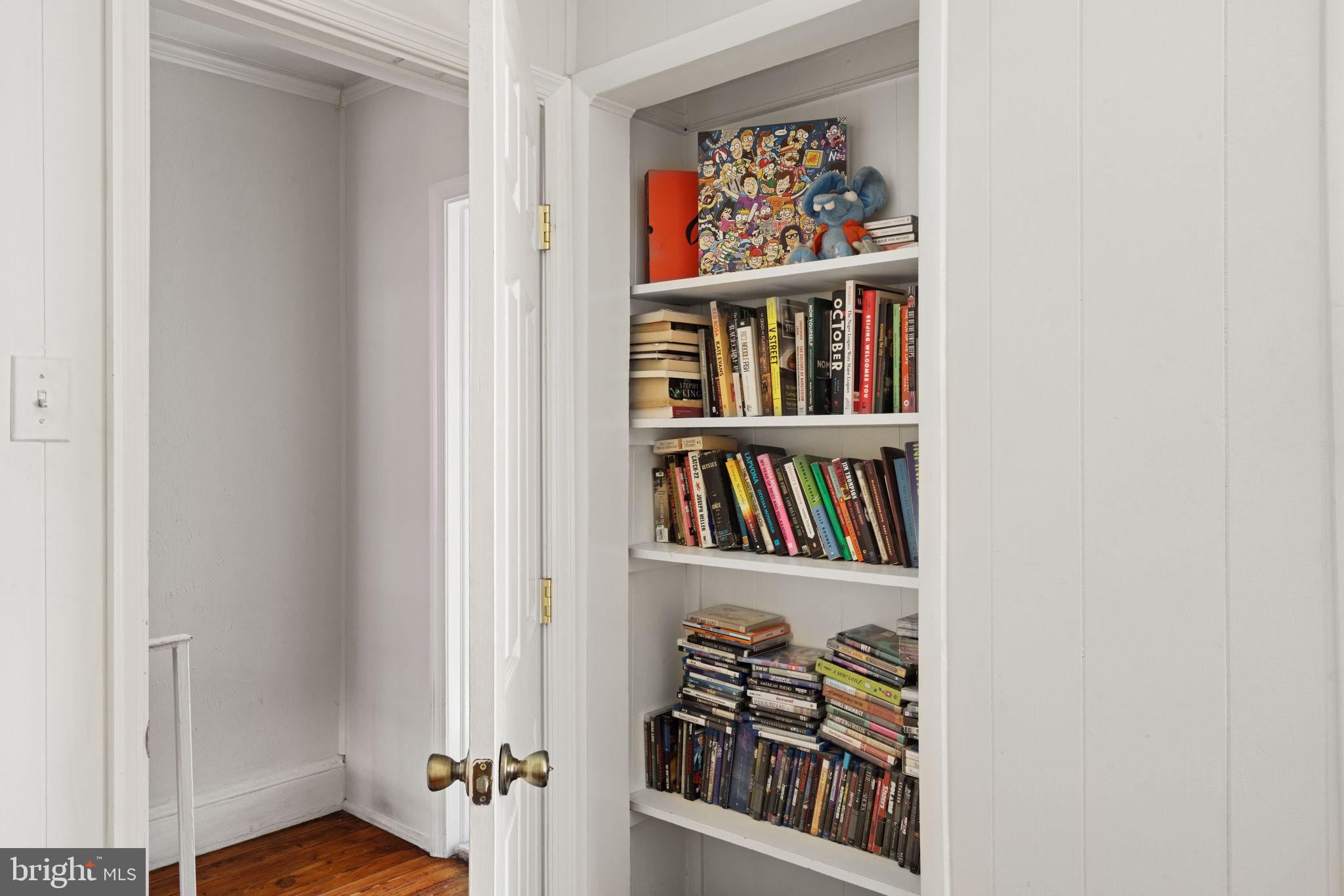 LOWER MOYAMENSING - Residential