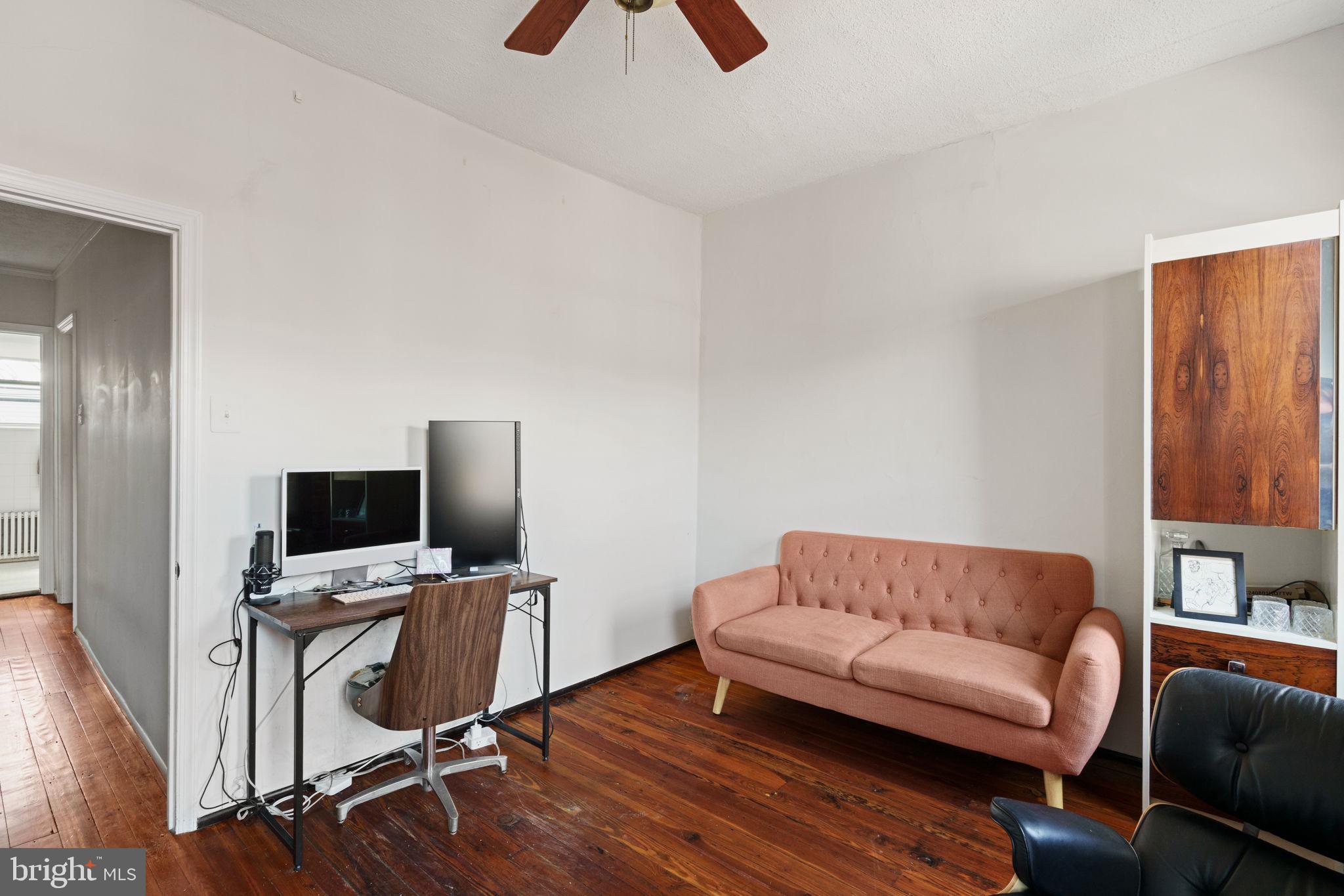 LOWER MOYAMENSING - Residential