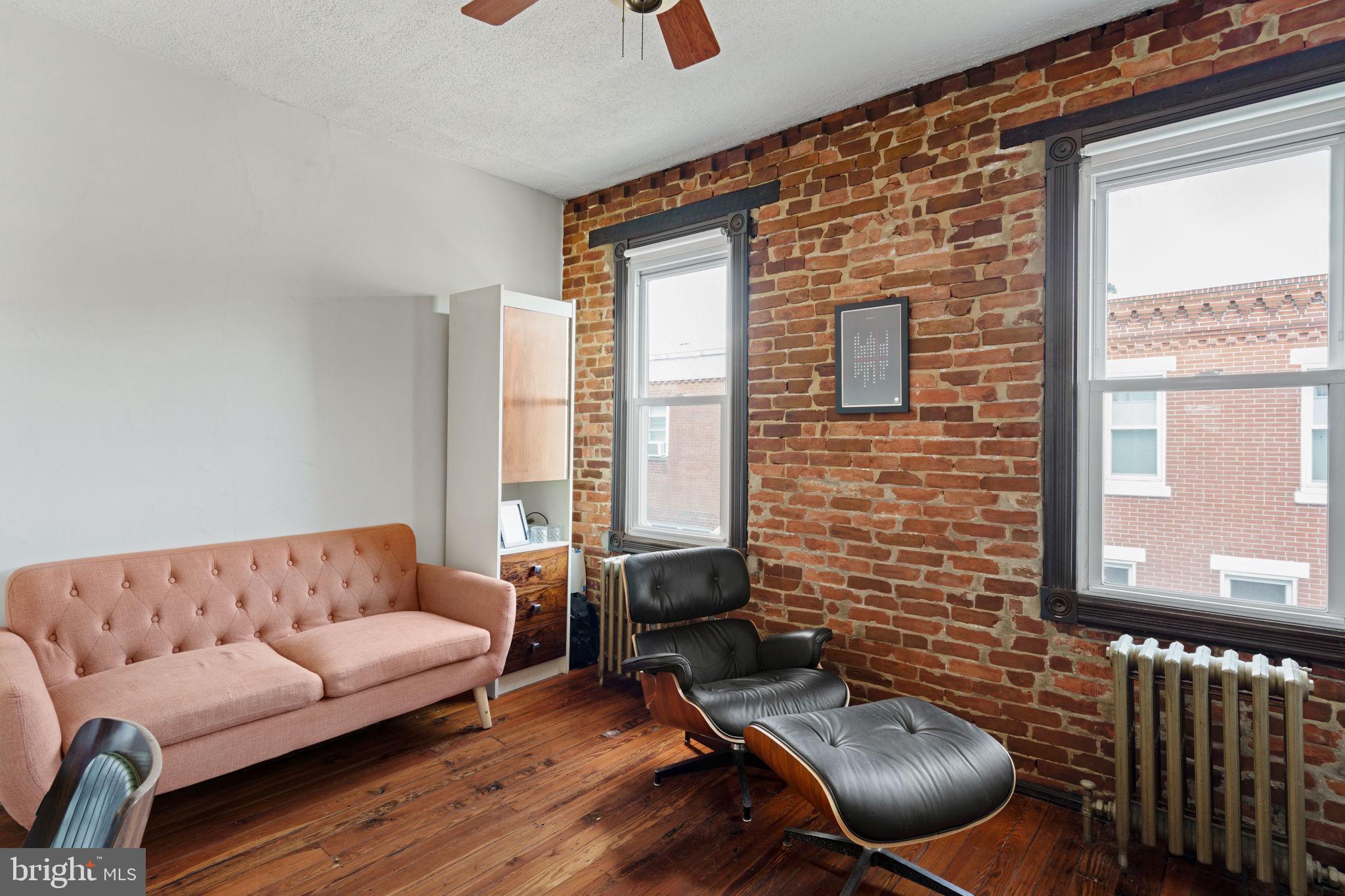 LOWER MOYAMENSING - Residential