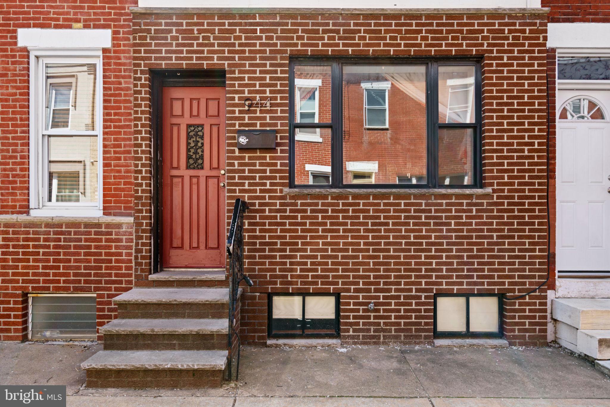 LOWER MOYAMENSING - Residential