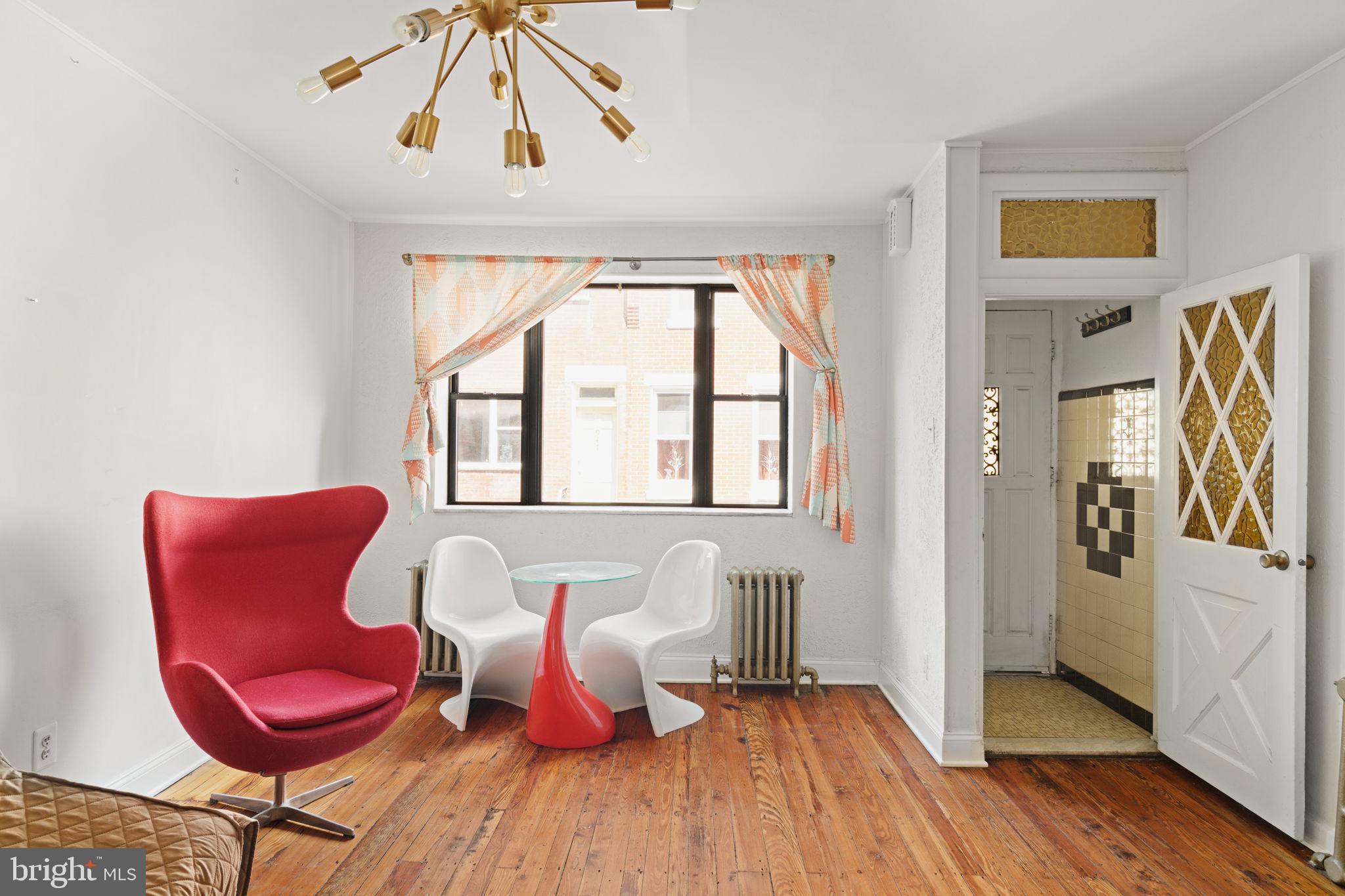 LOWER MOYAMENSING - Residential