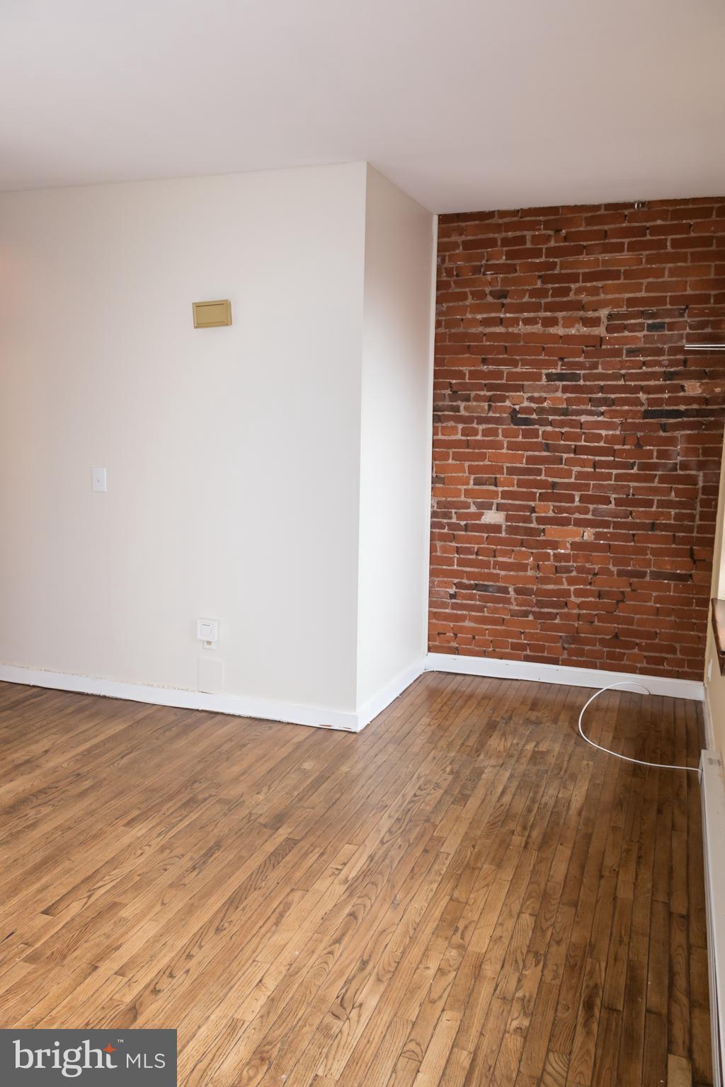 SOCIETY HILL - Residential Lease