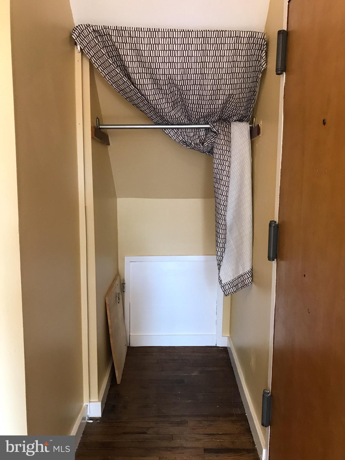 SOCIETY HILL - Residential Lease