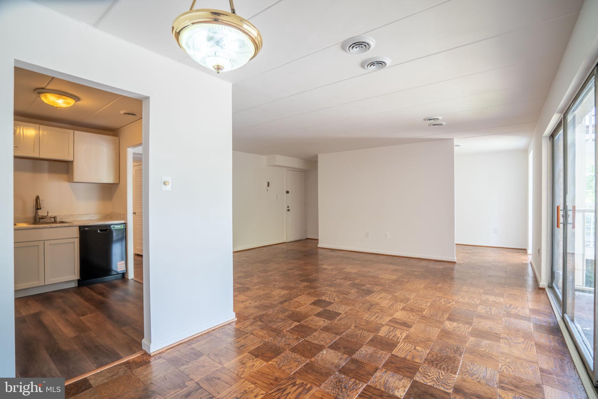 2622 WAGON DRIVE 316 (2B)