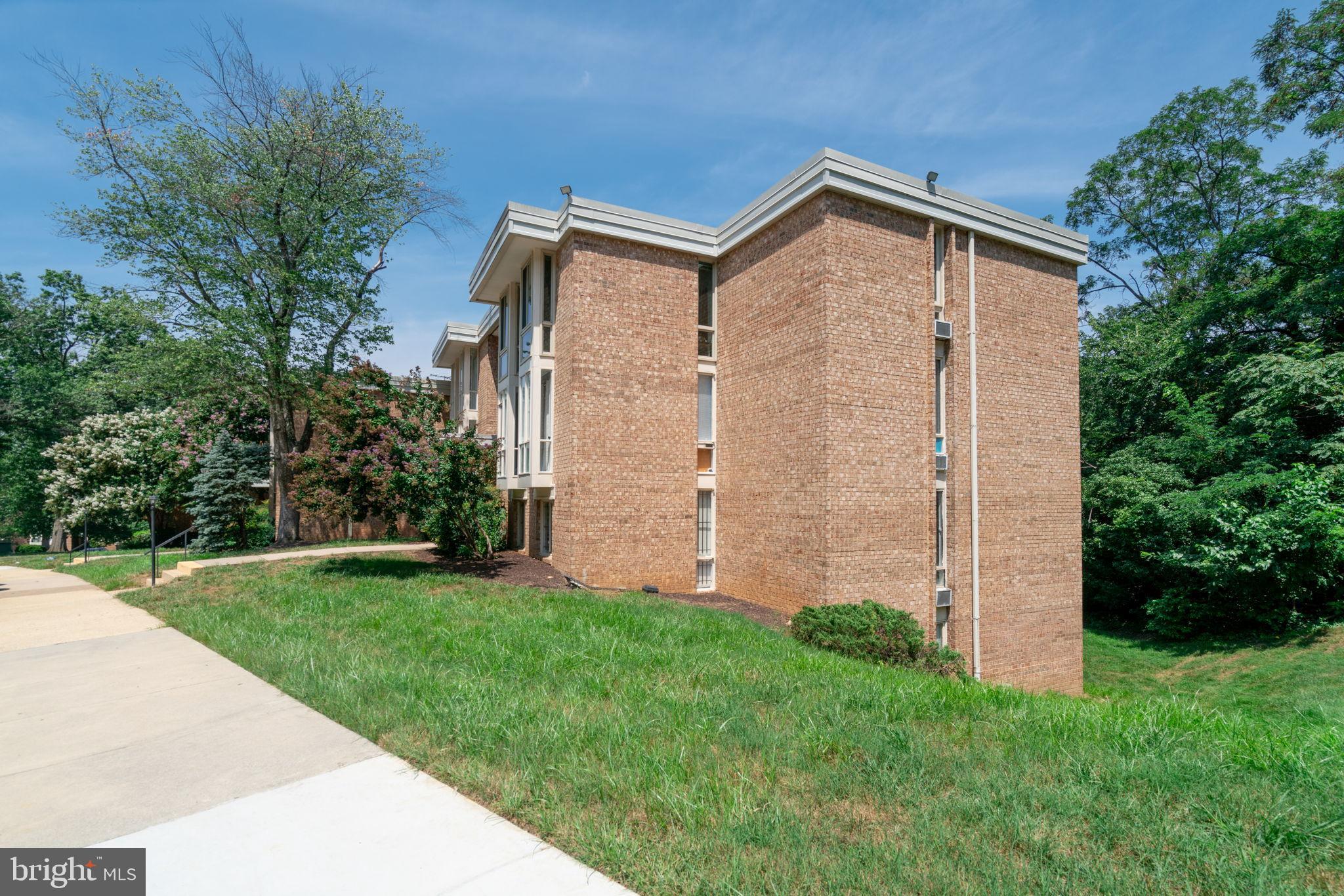 2622 WAGON DRIVE 316 (2B)