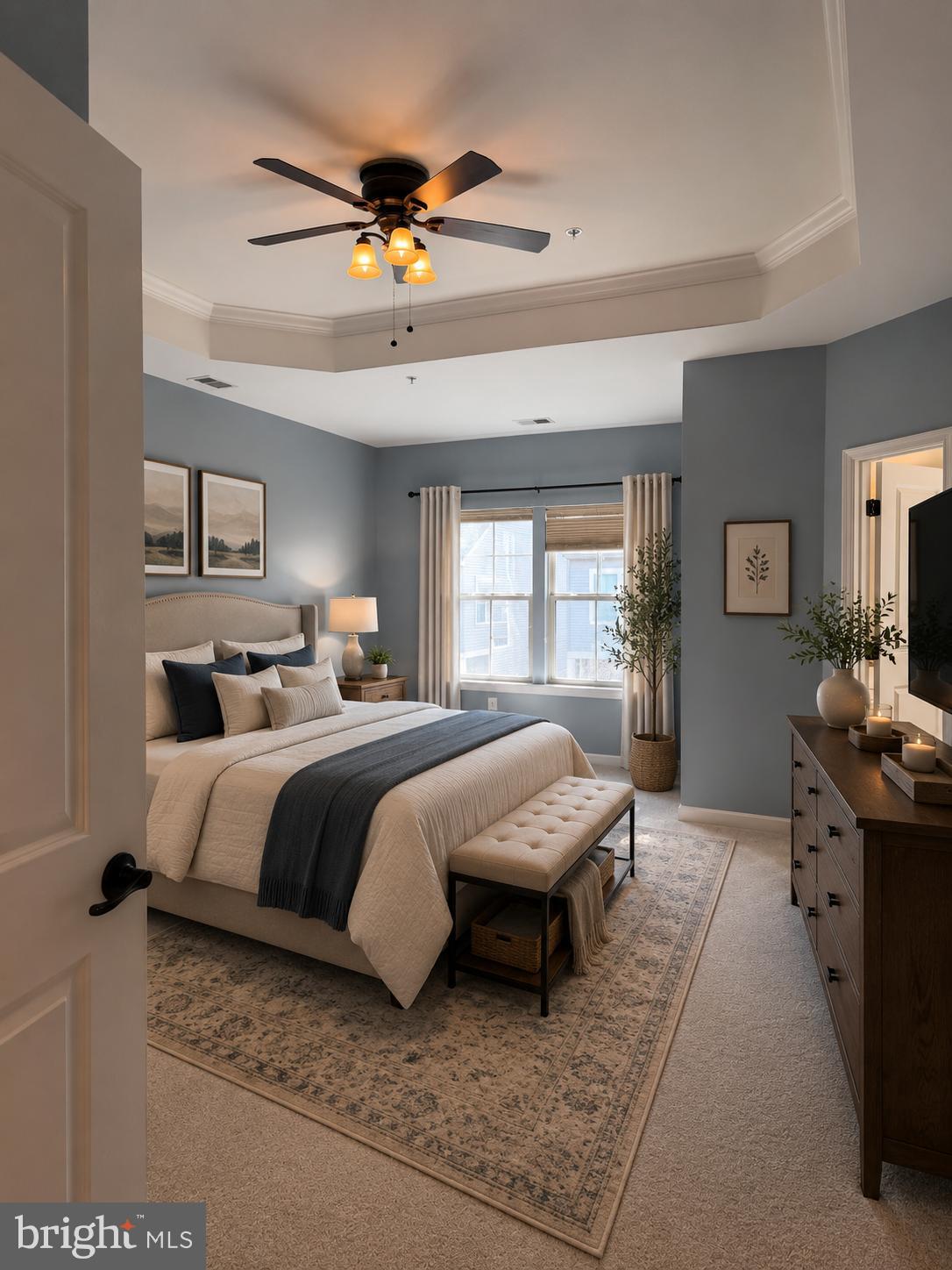 LOUDOUN CROSSING CONDOMINIUM - Residential