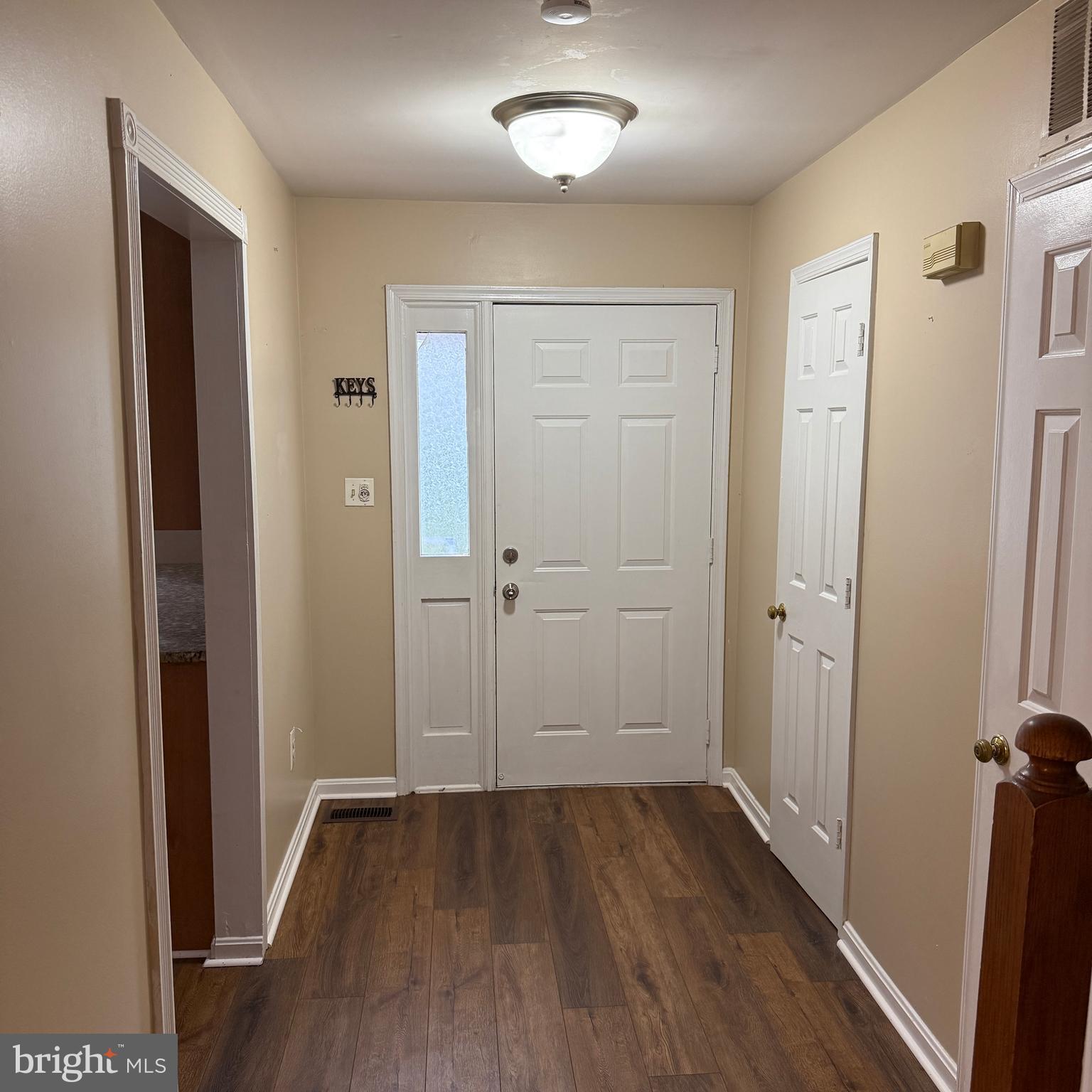 FOREST VIEW - Residential Lease