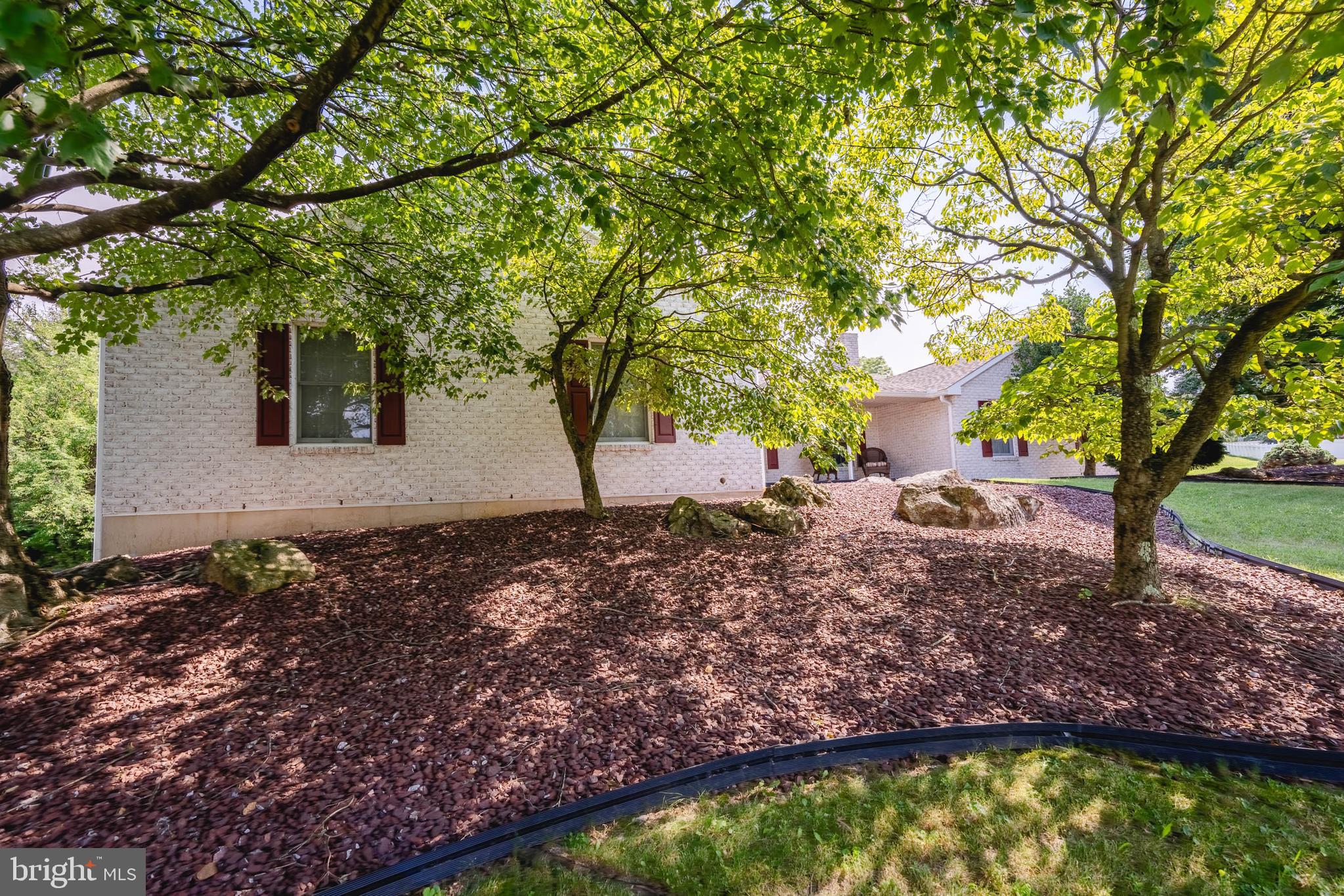 HICKORY HILL ESTATES - Residential