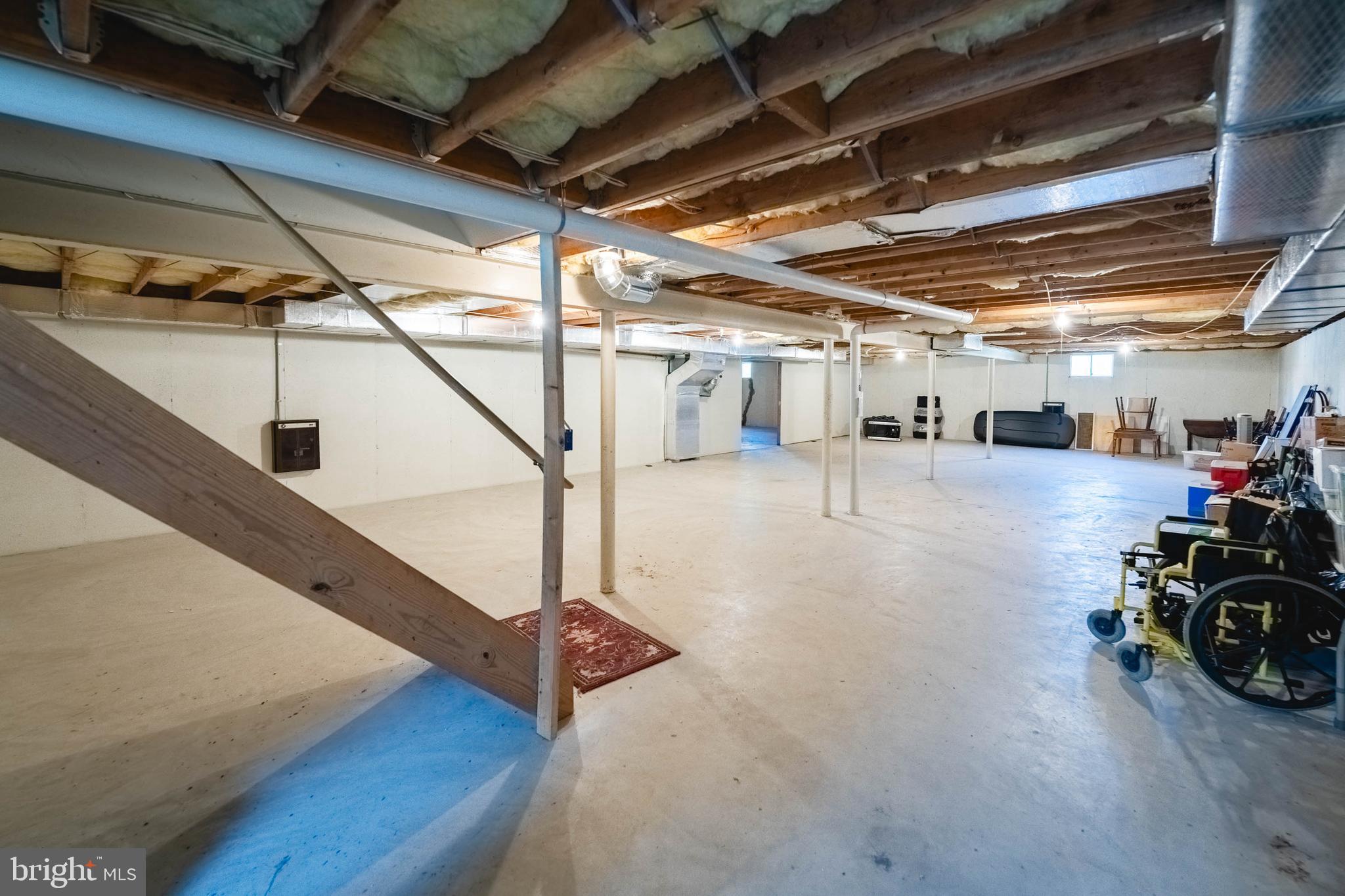 HICKORY HILL ESTATES - Residential