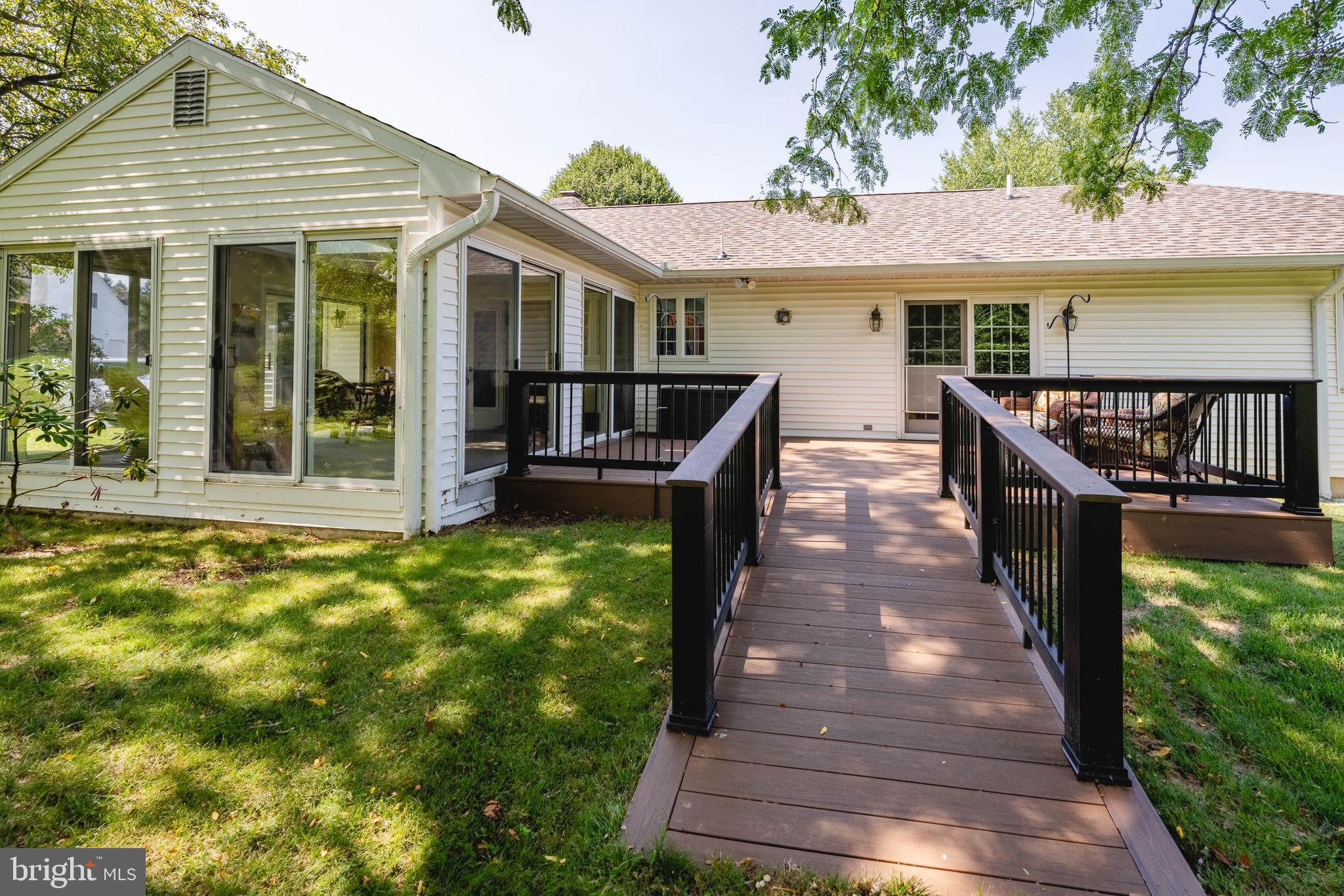 HICKORY HILL ESTATES - Residential