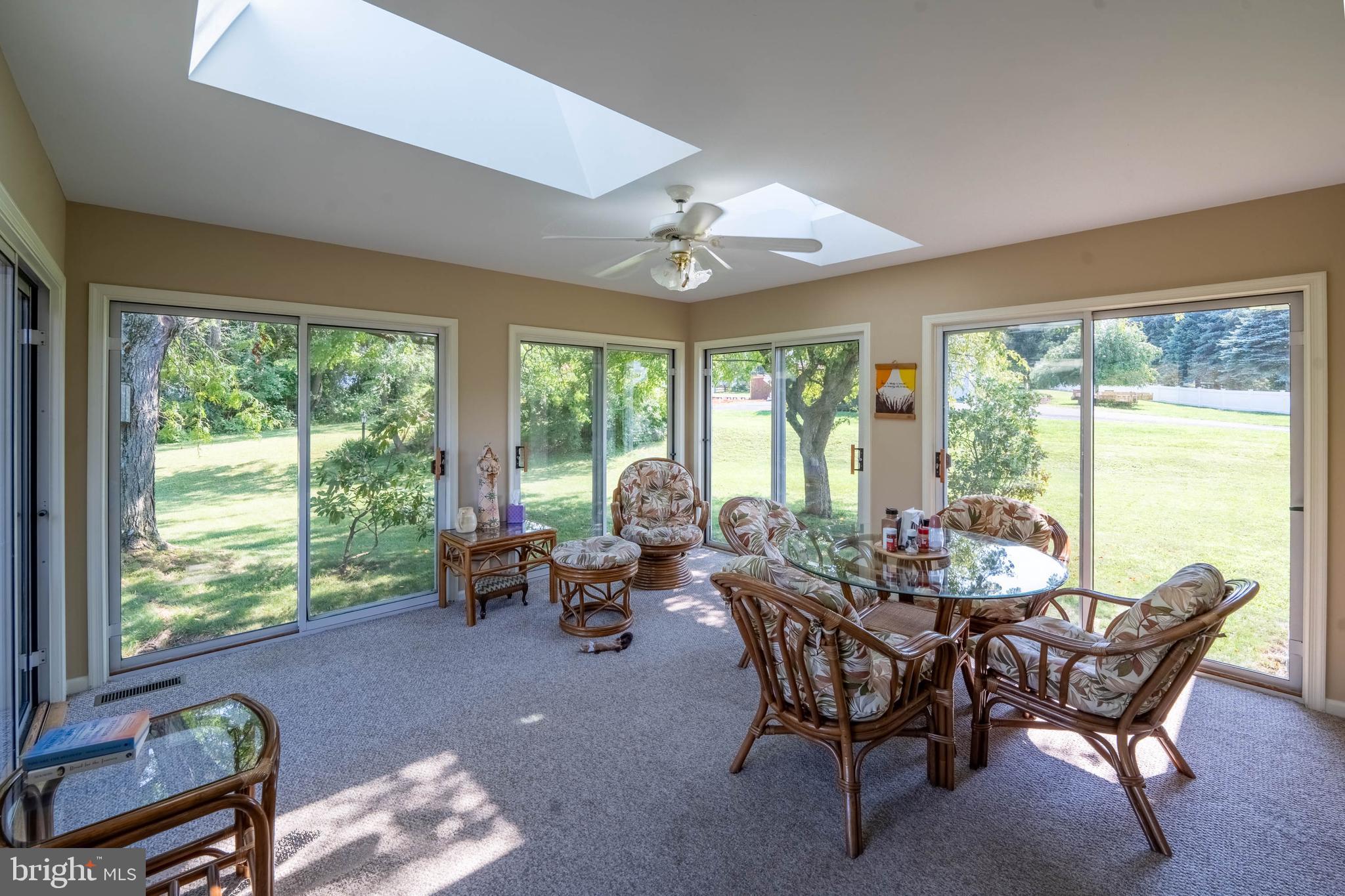 HICKORY HILL ESTATES - Residential