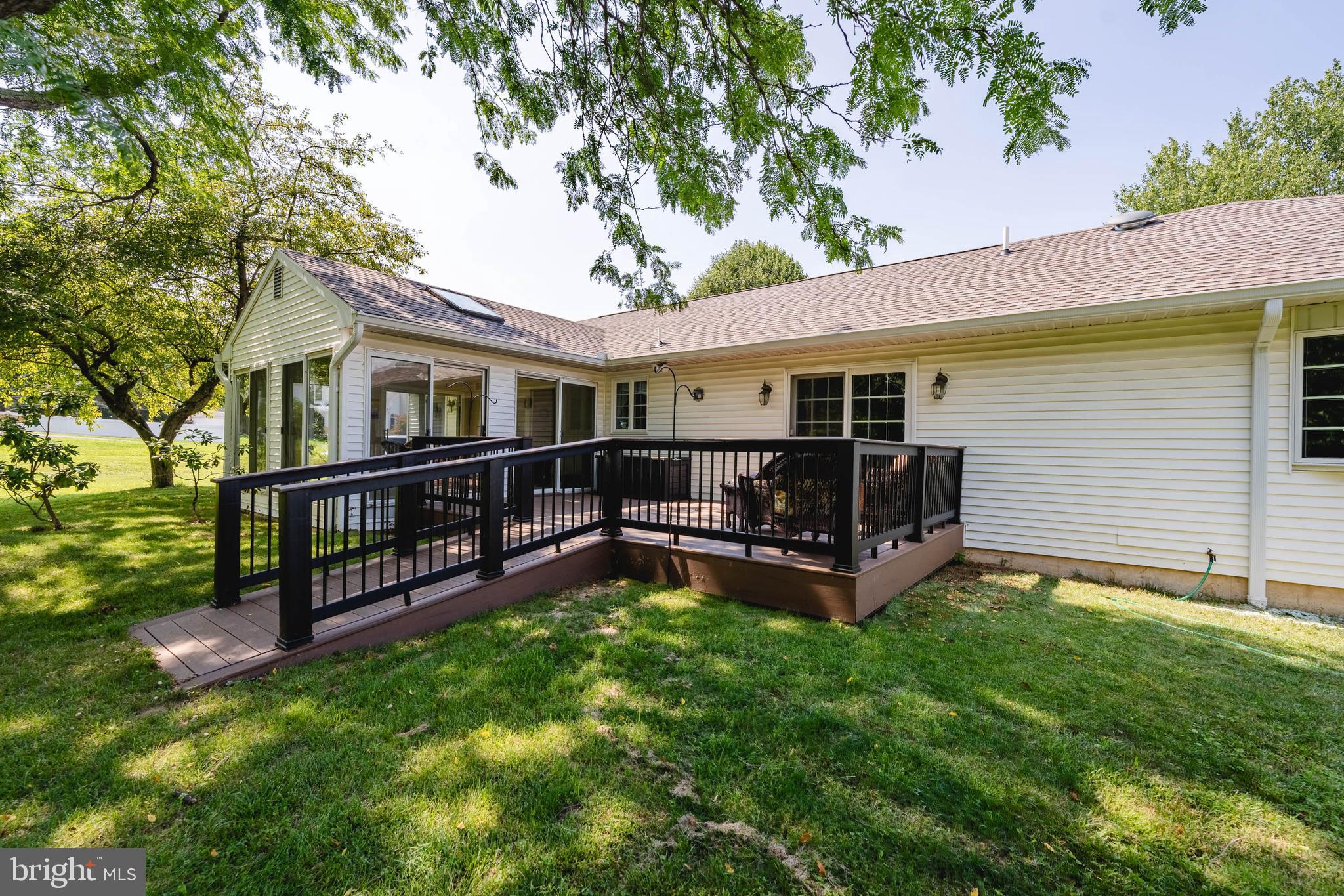 HICKORY HILL ESTATES - Residential