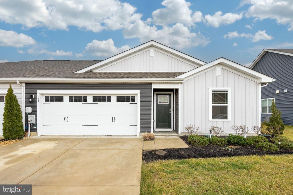 Photo of 21 Clipper Street, SMYRNA, DE 19977 (MLS # DEKT2043304)