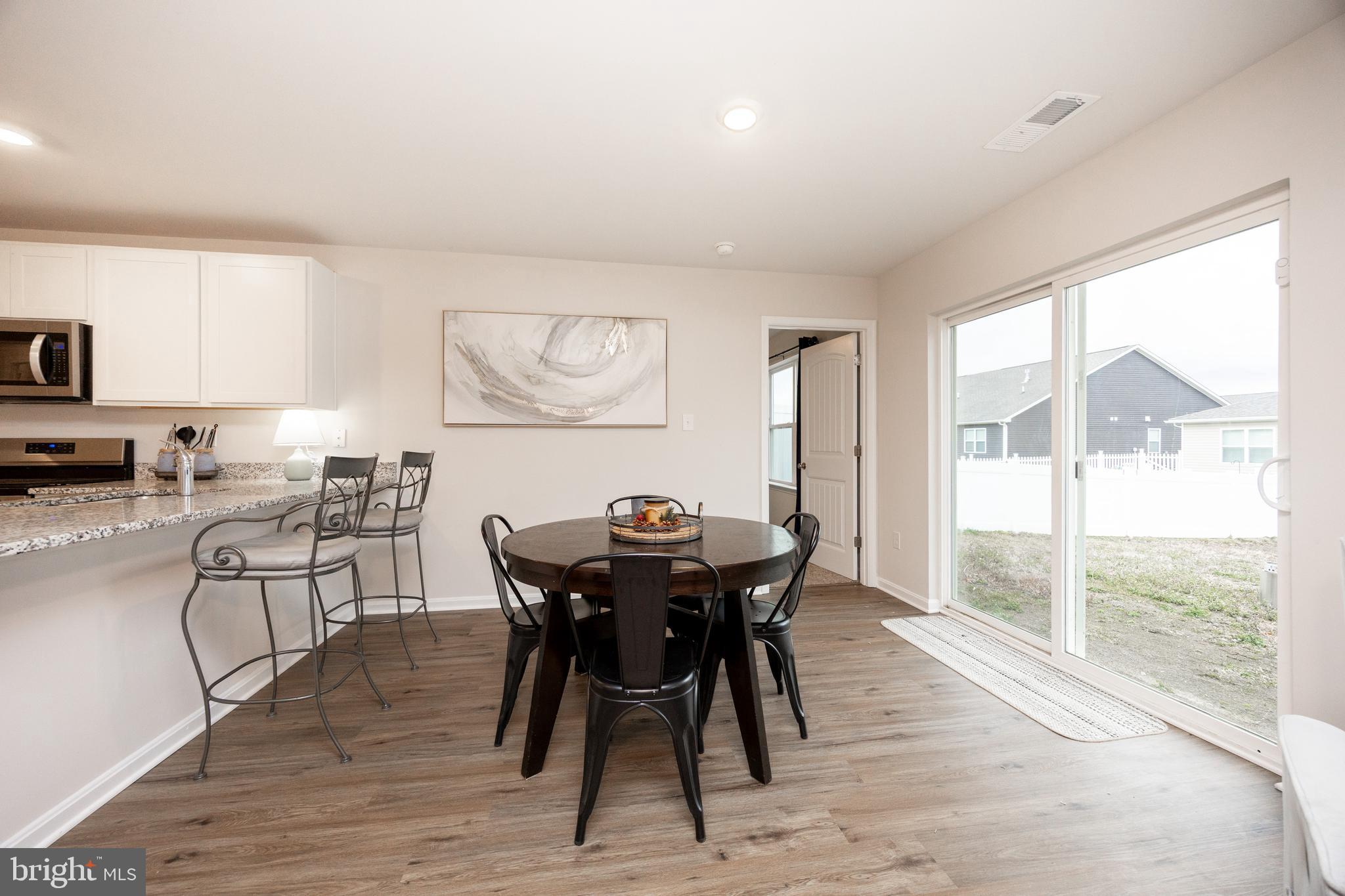 BERGMONT WOODS - Residential