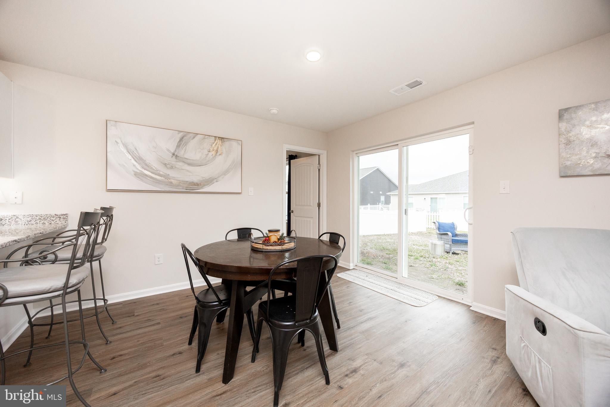 BERGMONT WOODS - Residential