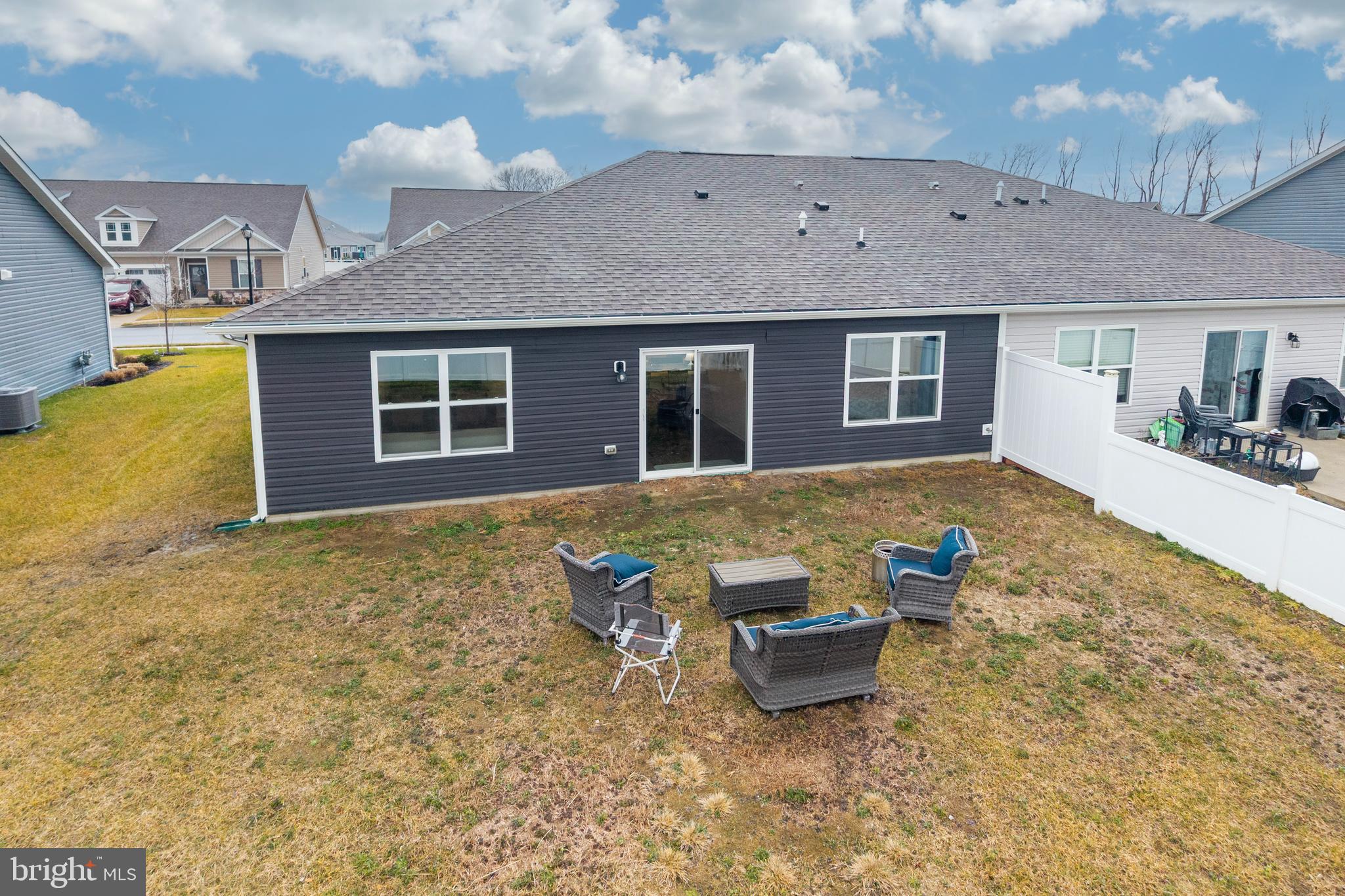 BERGMONT WOODS - Residential