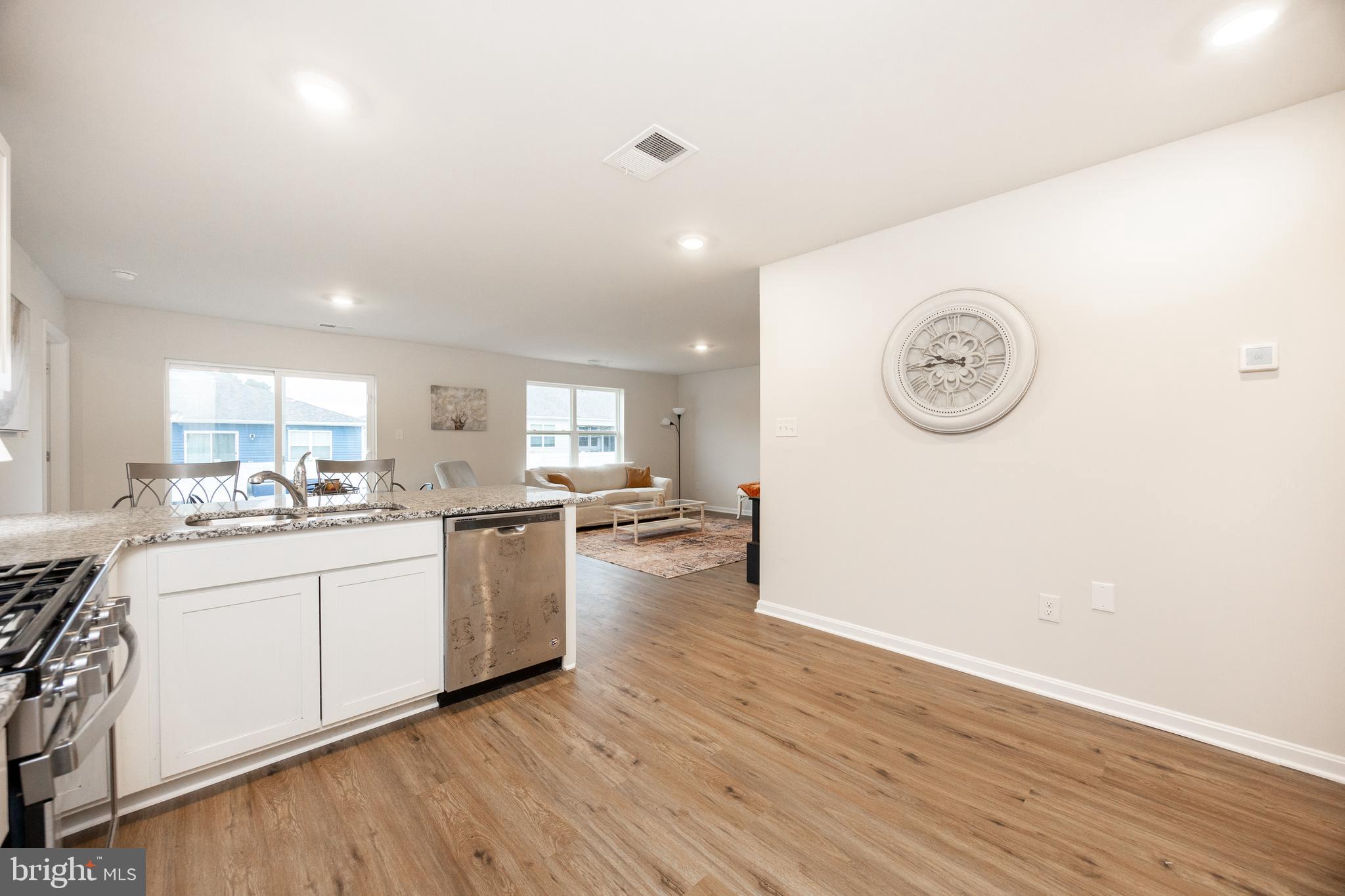 BERGMONT WOODS - Residential