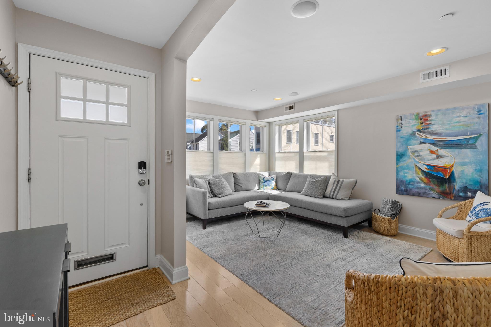 624 SECOND STREET