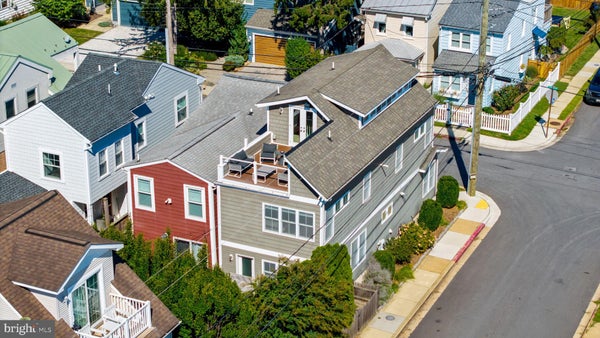 624 SECOND ST, ANNAPOLIS, MD 21403 - Image b30481fb504f6852cc2fcb112a5bbd39/2717543590