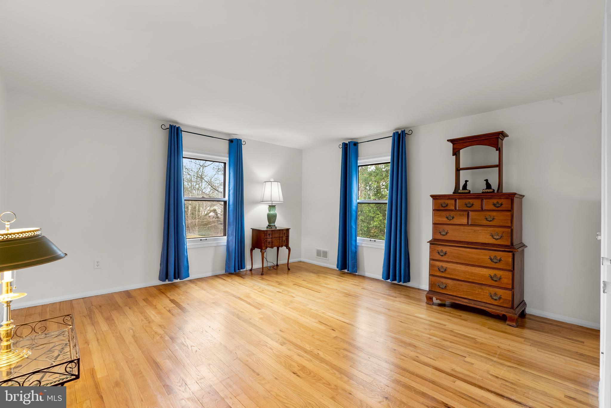 FOX HILLS - Residential