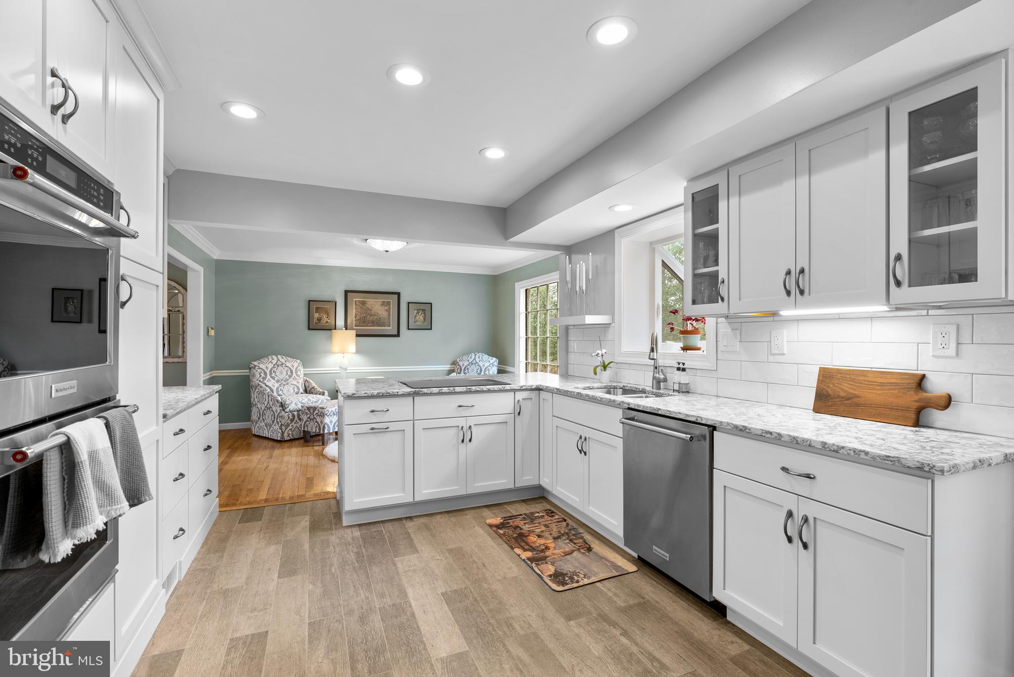 FOX HILLS - Residential