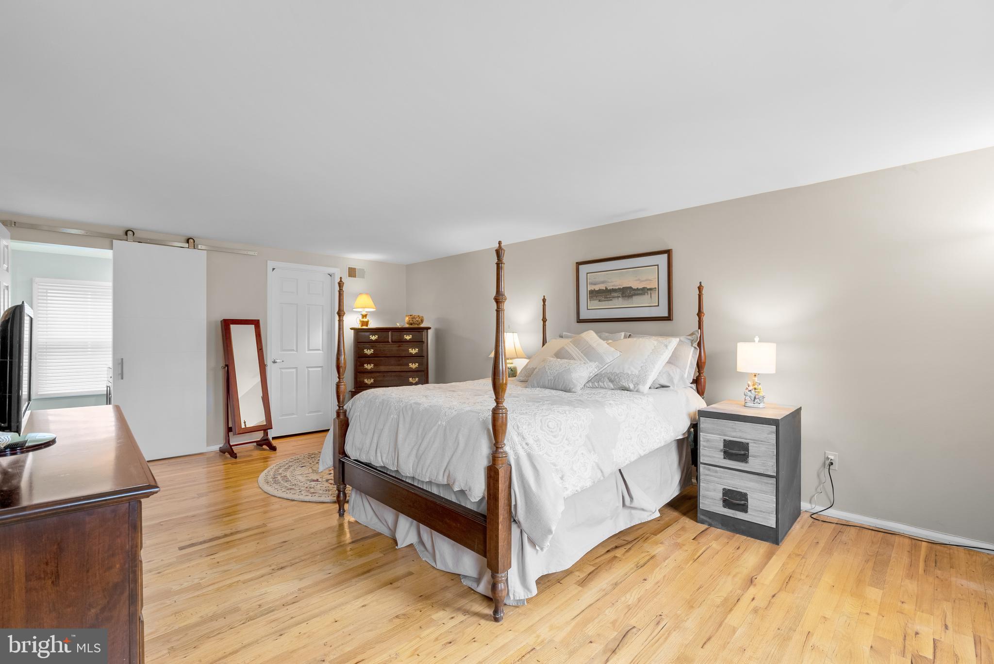 FOX HILLS - Residential