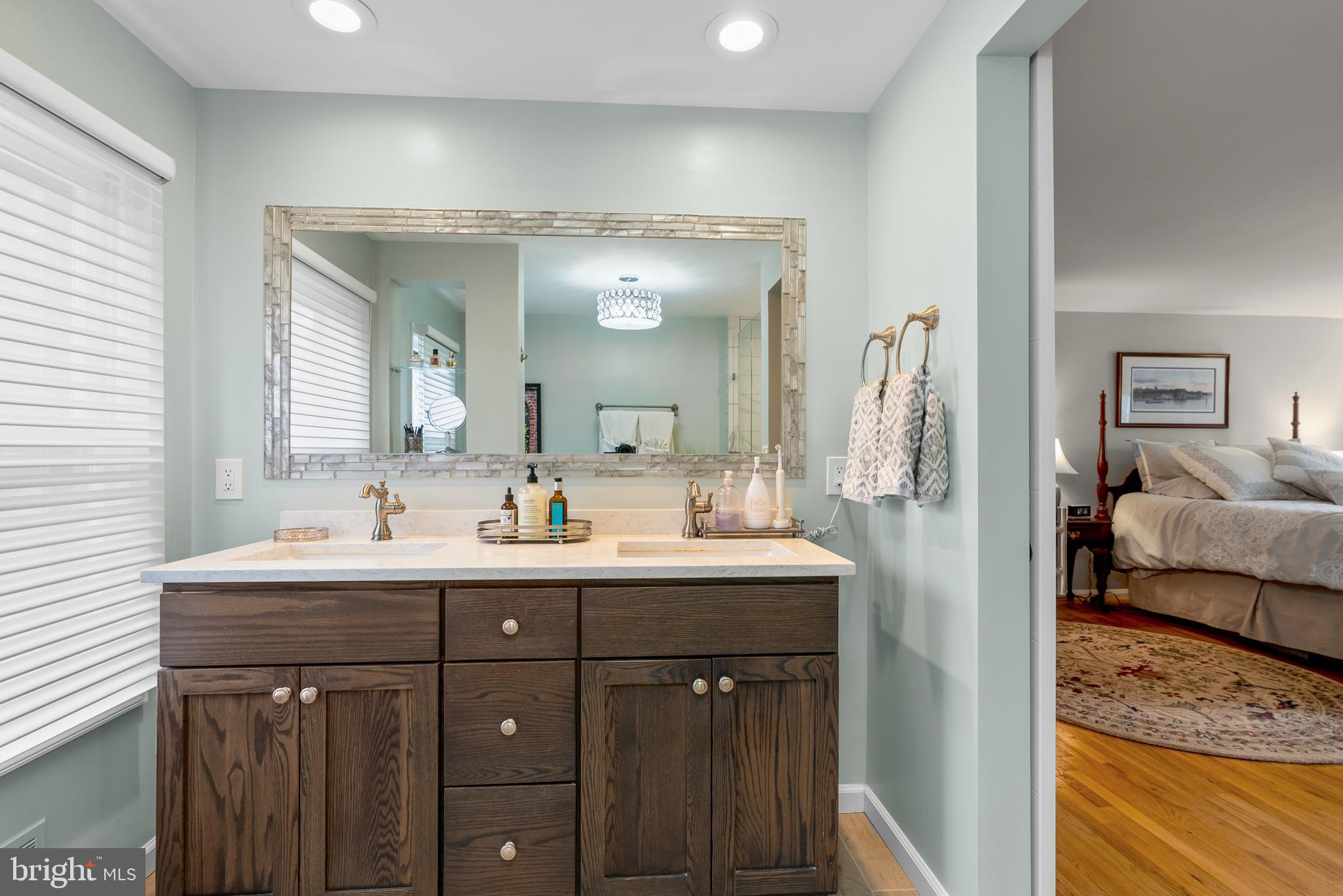 FOX HILLS - Residential