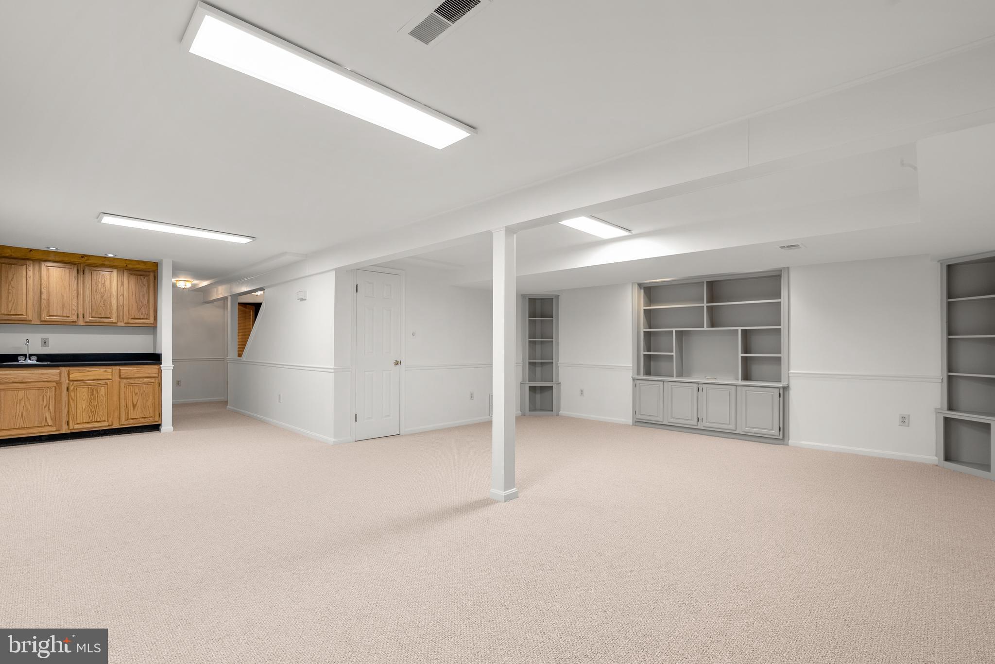 FOX HILLS - Residential