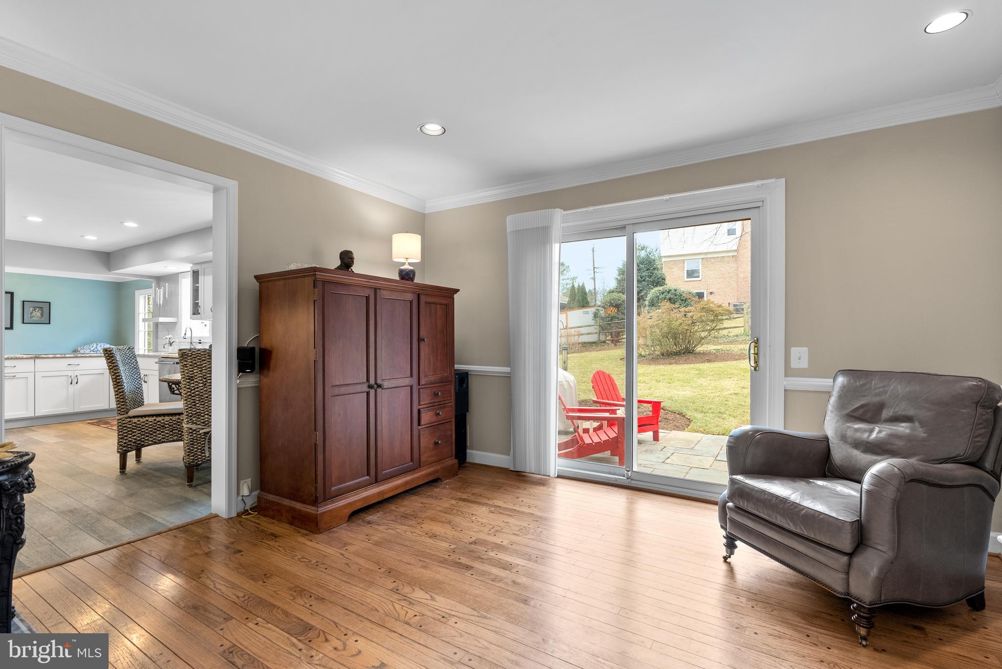 FOX HILLS - Residential