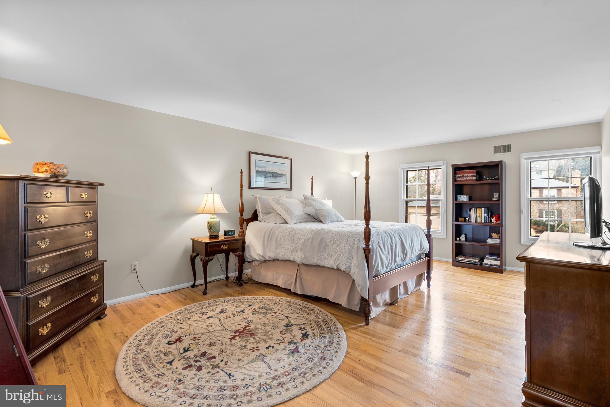 FOX HILLS - Residential