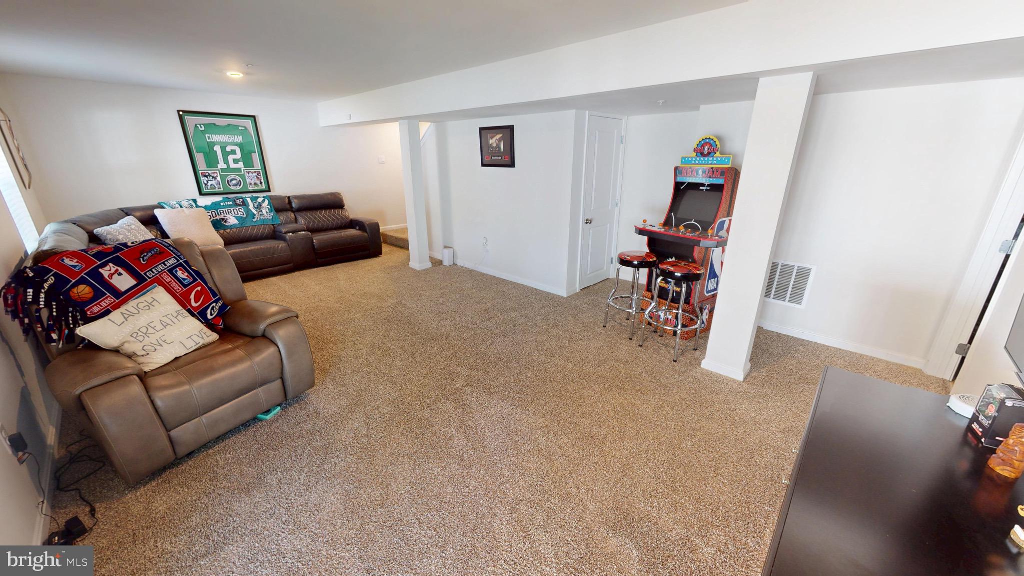 PINEGROVE - Residential