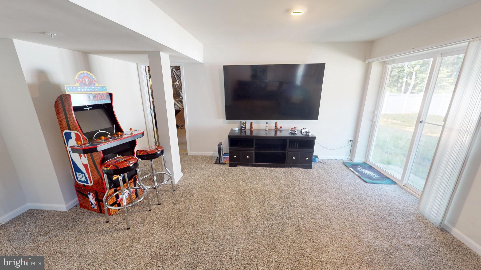 PINEGROVE - Residential