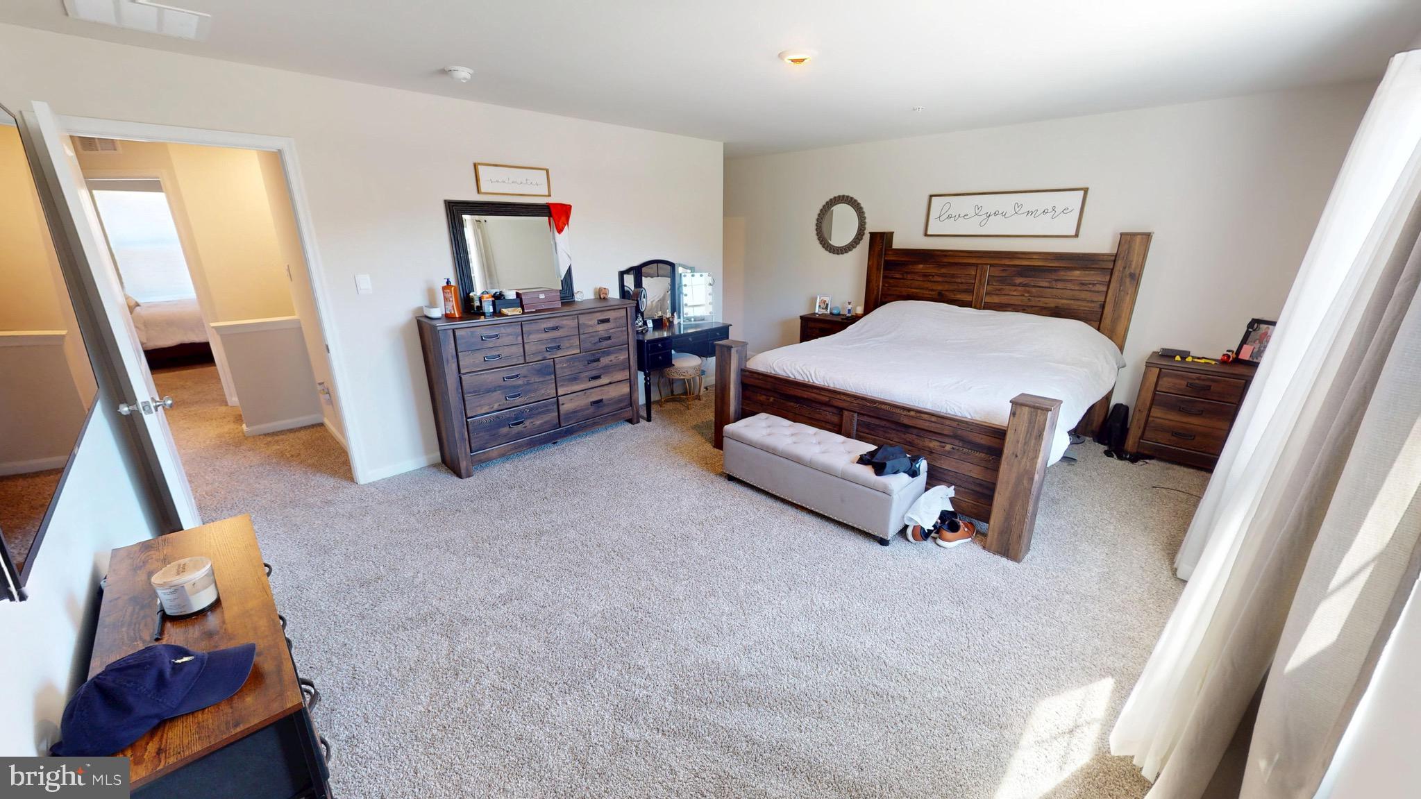 PINEGROVE - Residential