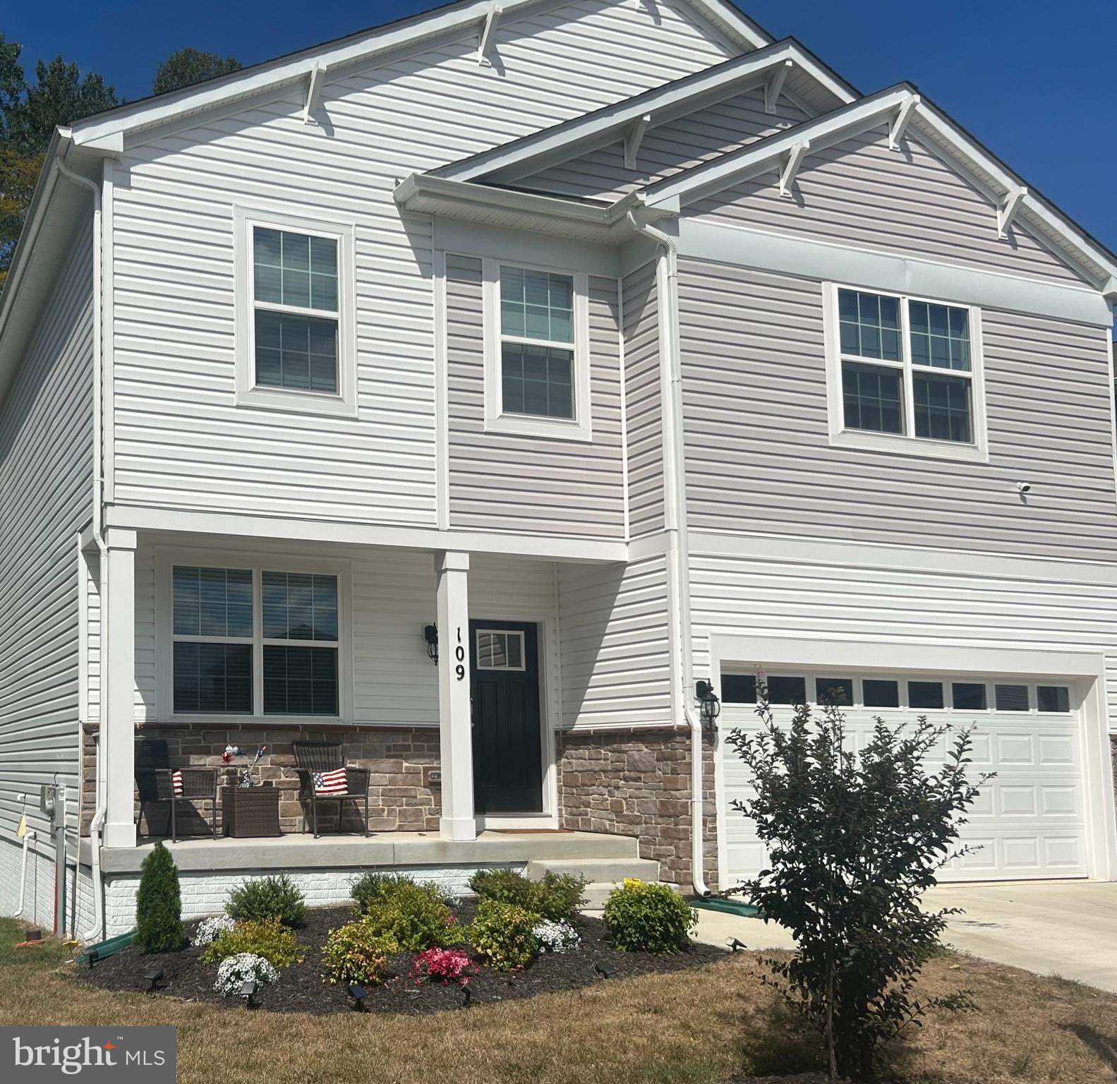 PINEGROVE - Residential