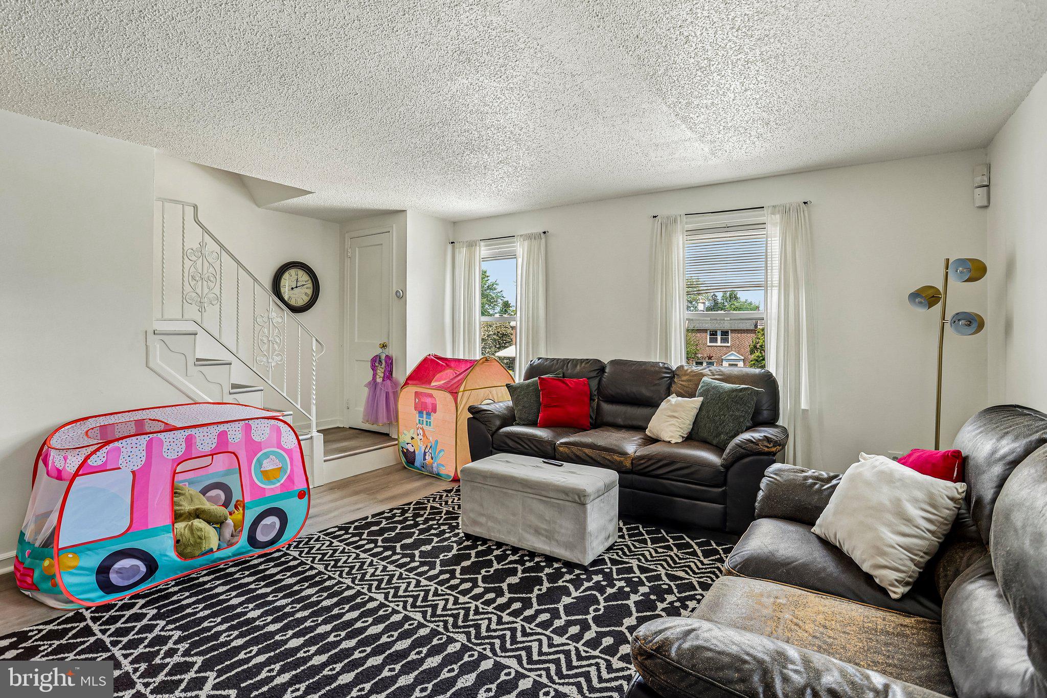 419 ARLINGTON AVENUE