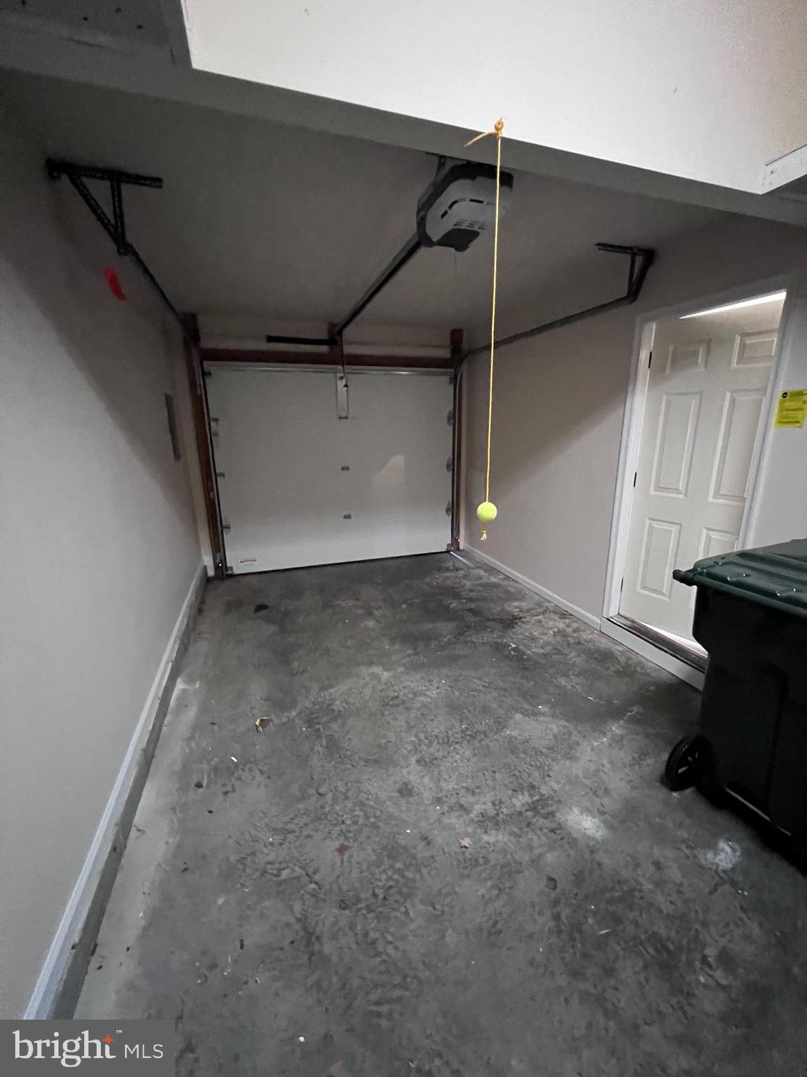 NORTH GATE TOWNE HOMES - Residential Lease