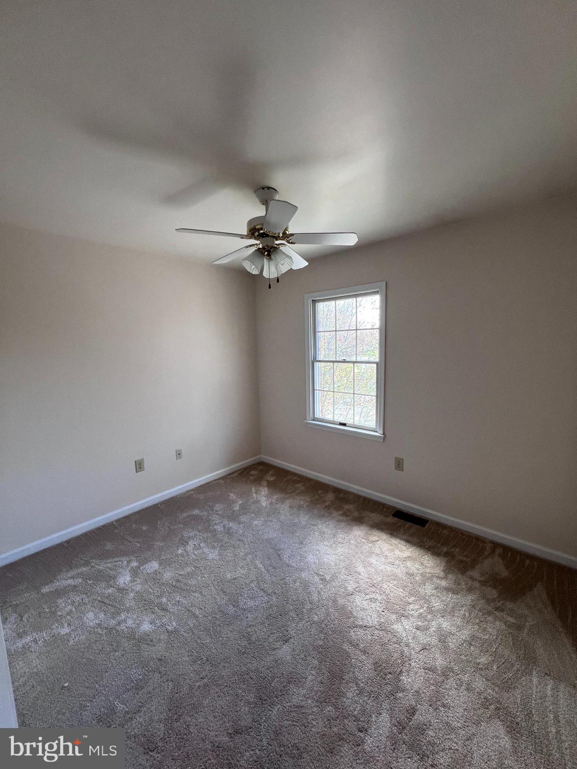 NORTH GATE TOWNE HOMES - Residential Lease