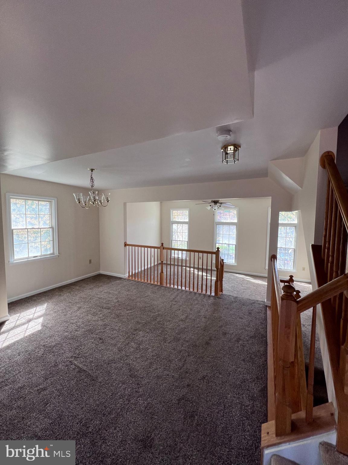 NORTH GATE TOWNE HOMES - Residential Lease