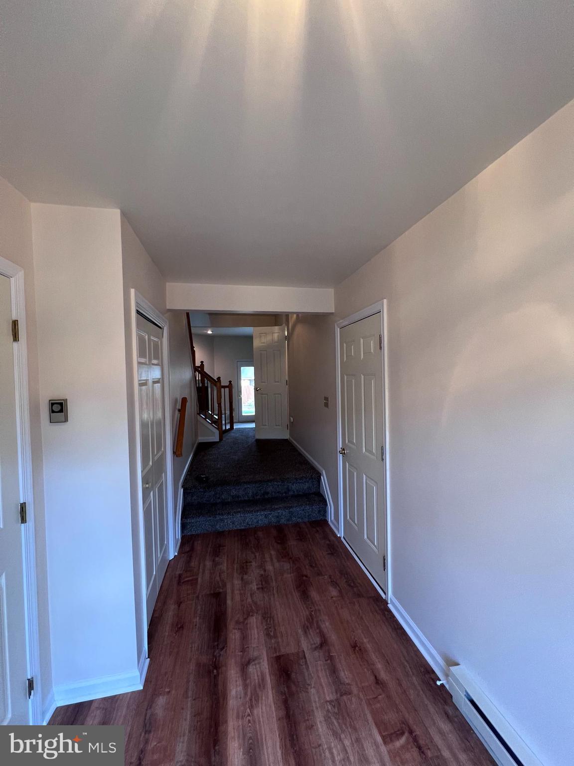 NORTH GATE TOWNE HOMES - Residential Lease