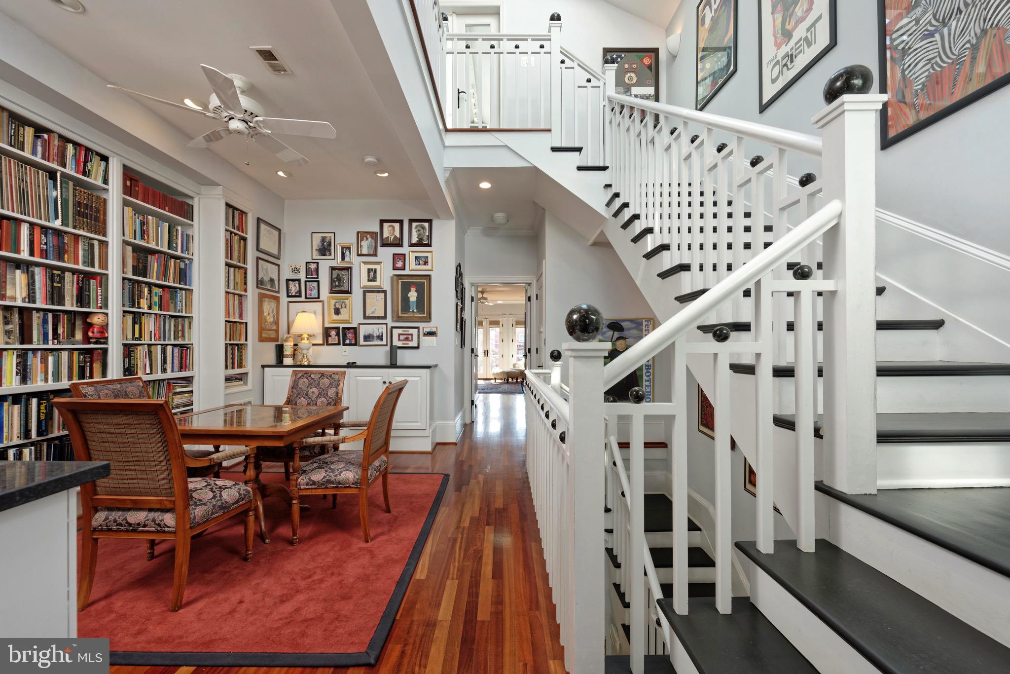CAPITOL HILL - Residential