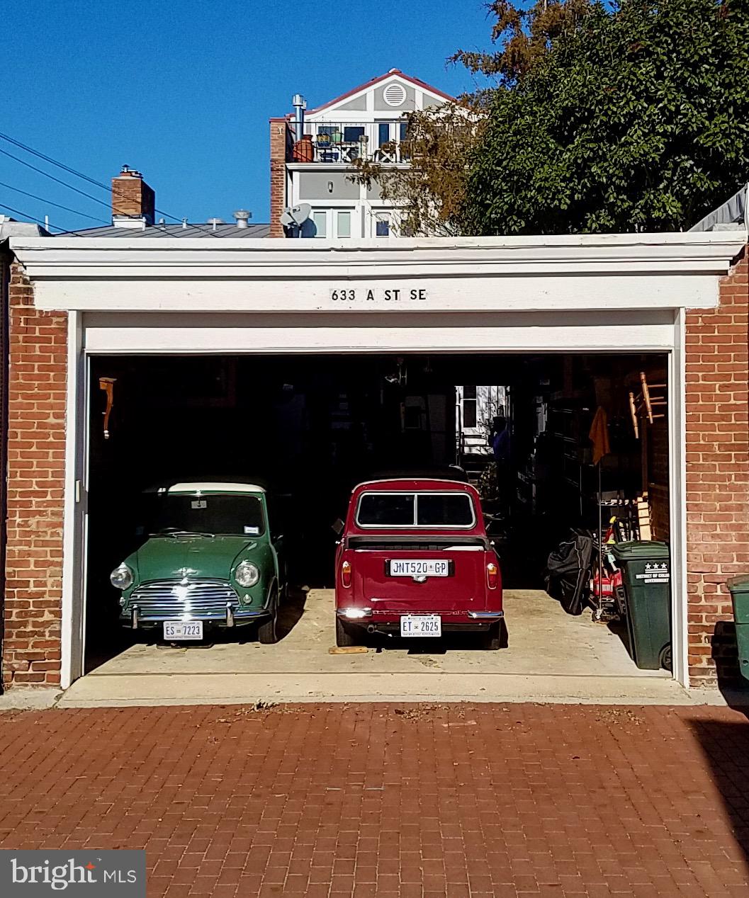 CAPITOL HILL - Residential