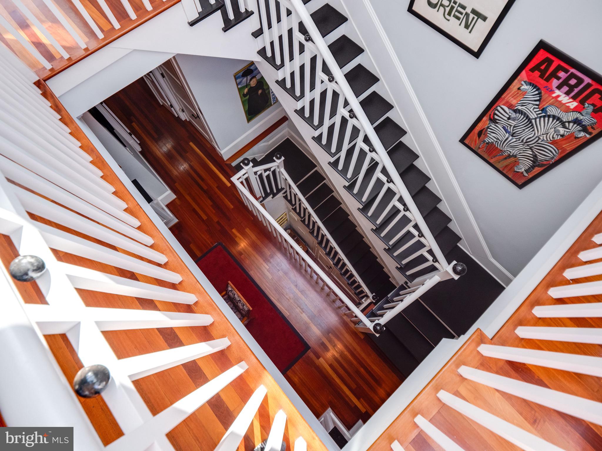 CAPITOL HILL - Residential