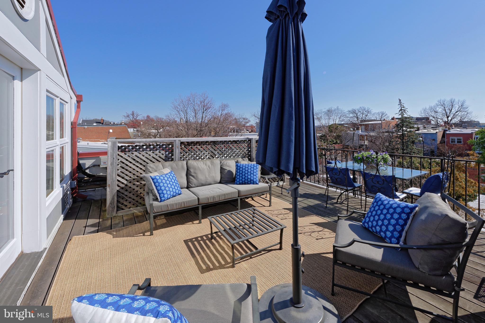 CAPITOL HILL - Residential