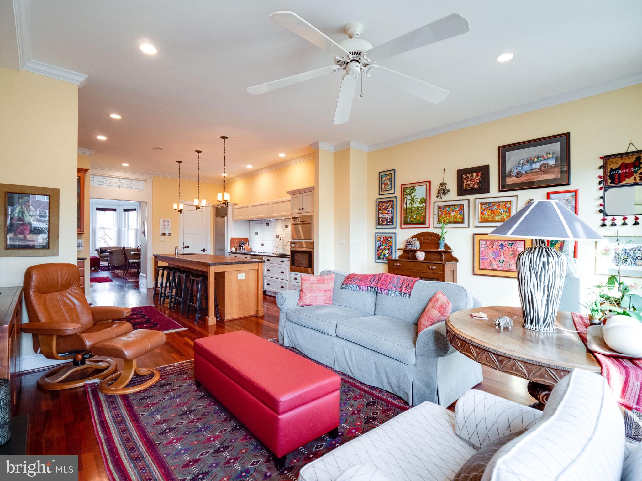CAPITOL HILL - Residential
