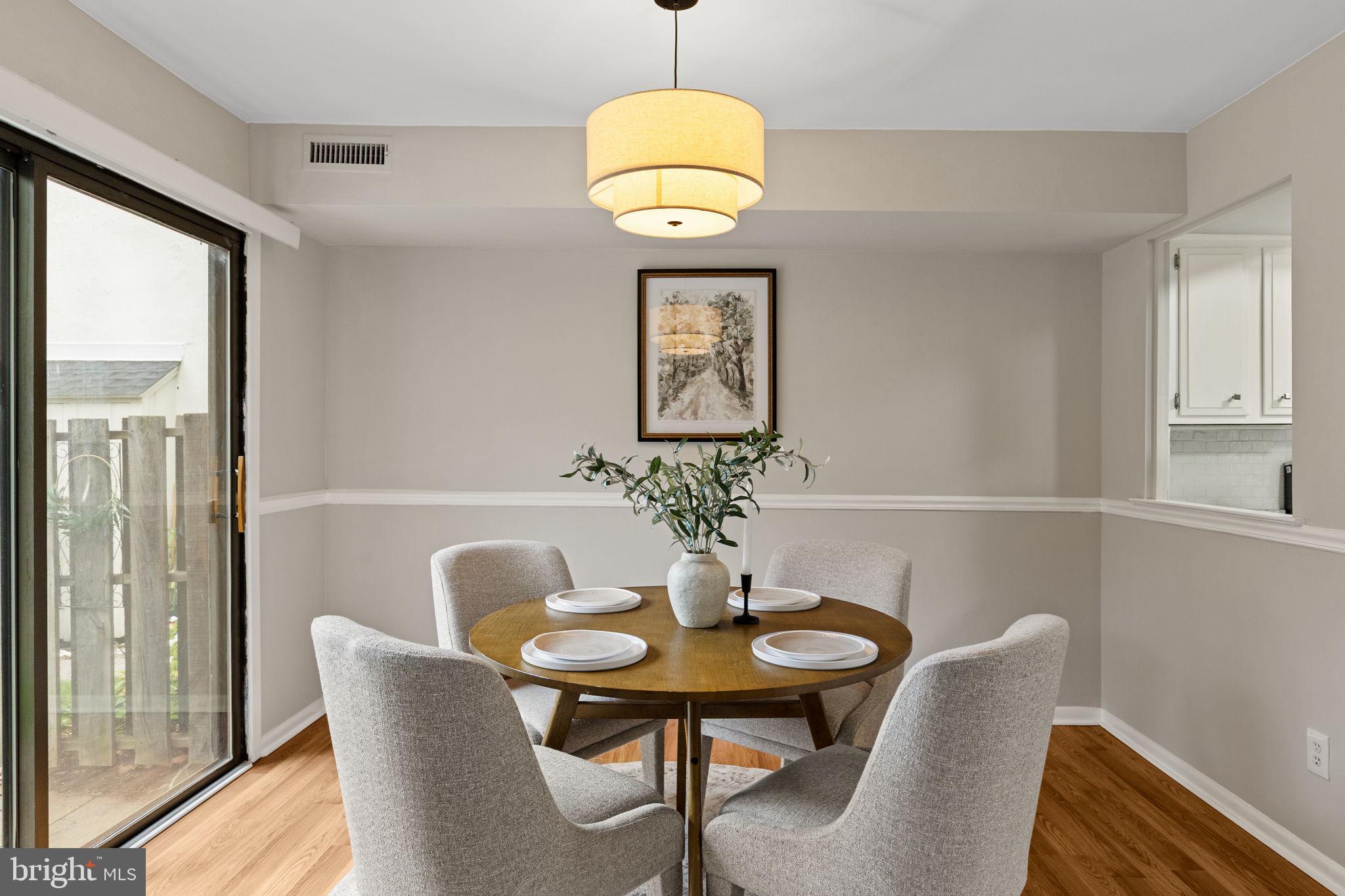 297 SUMMIT HOUSE 297